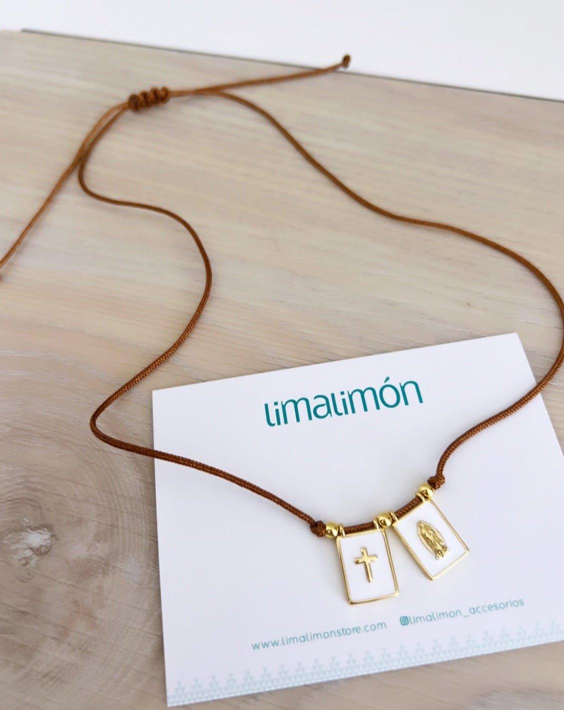 Escapulario Necklace - Necklace | LimaLimón Store - 2