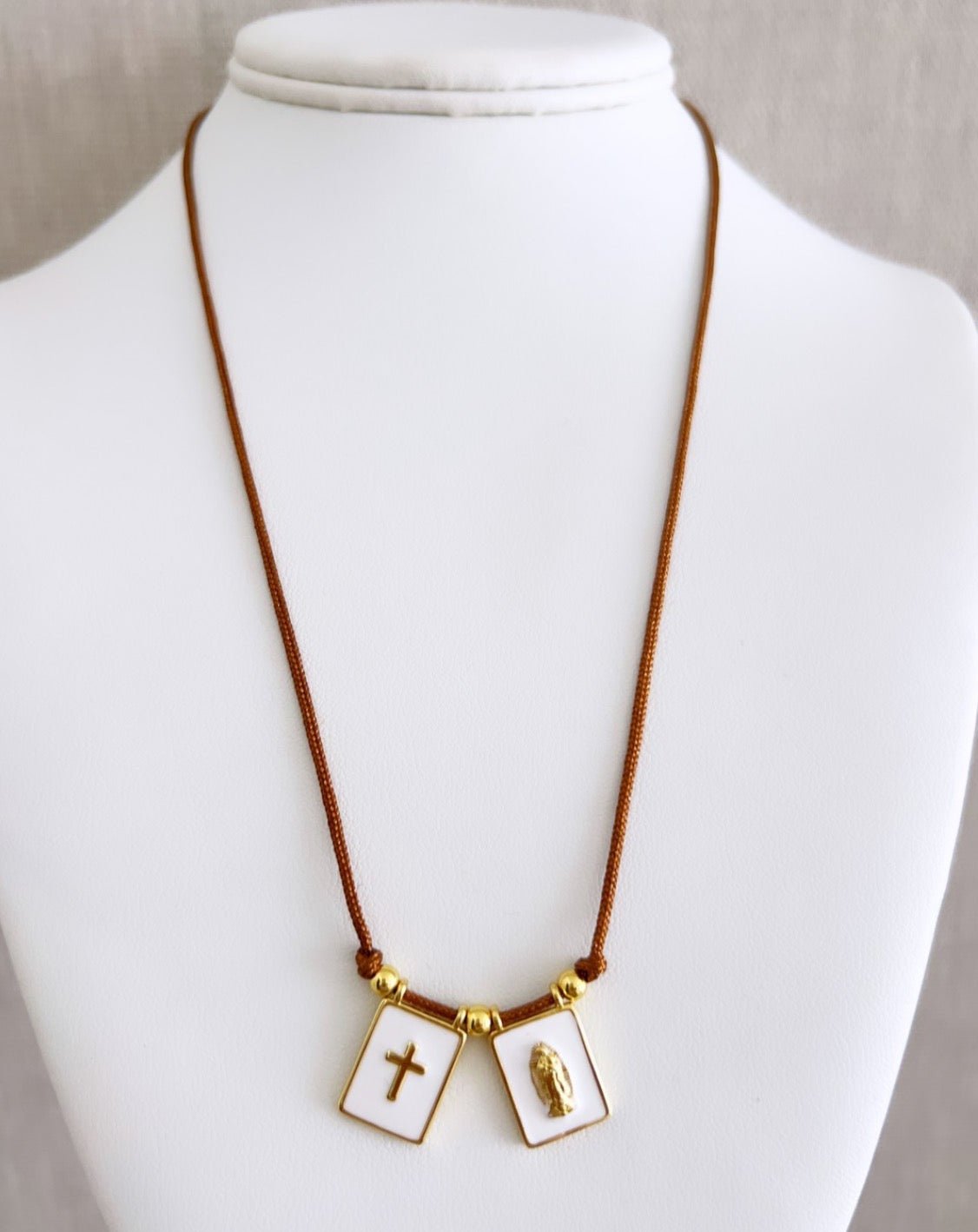 Escapulario Necklace - Necklace | LimaLimón Store - 4