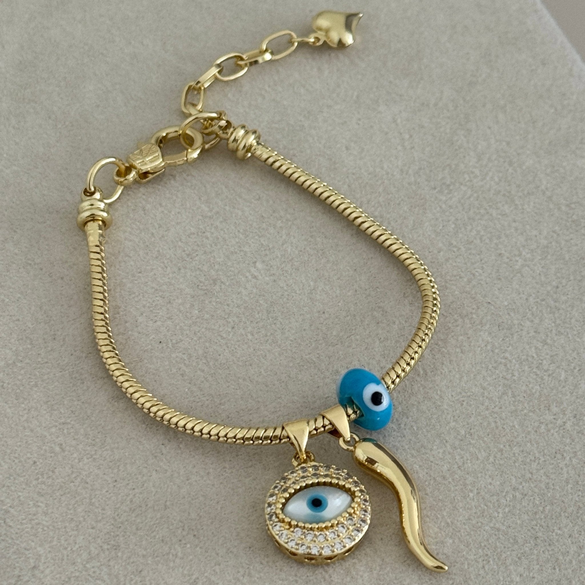 Evil Eye Charm Bracelet - Bracelets | LimaLimón Store - 3
