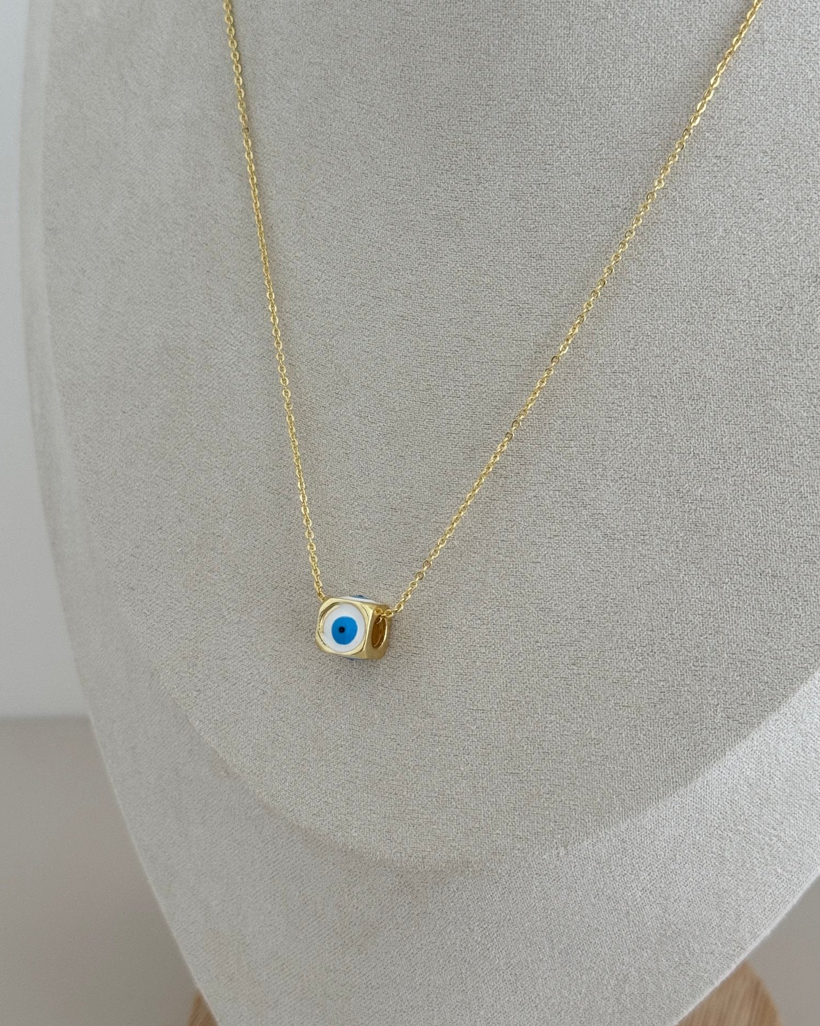 Evil Eye Necklace - Necklace | LimaLimón Store - 4