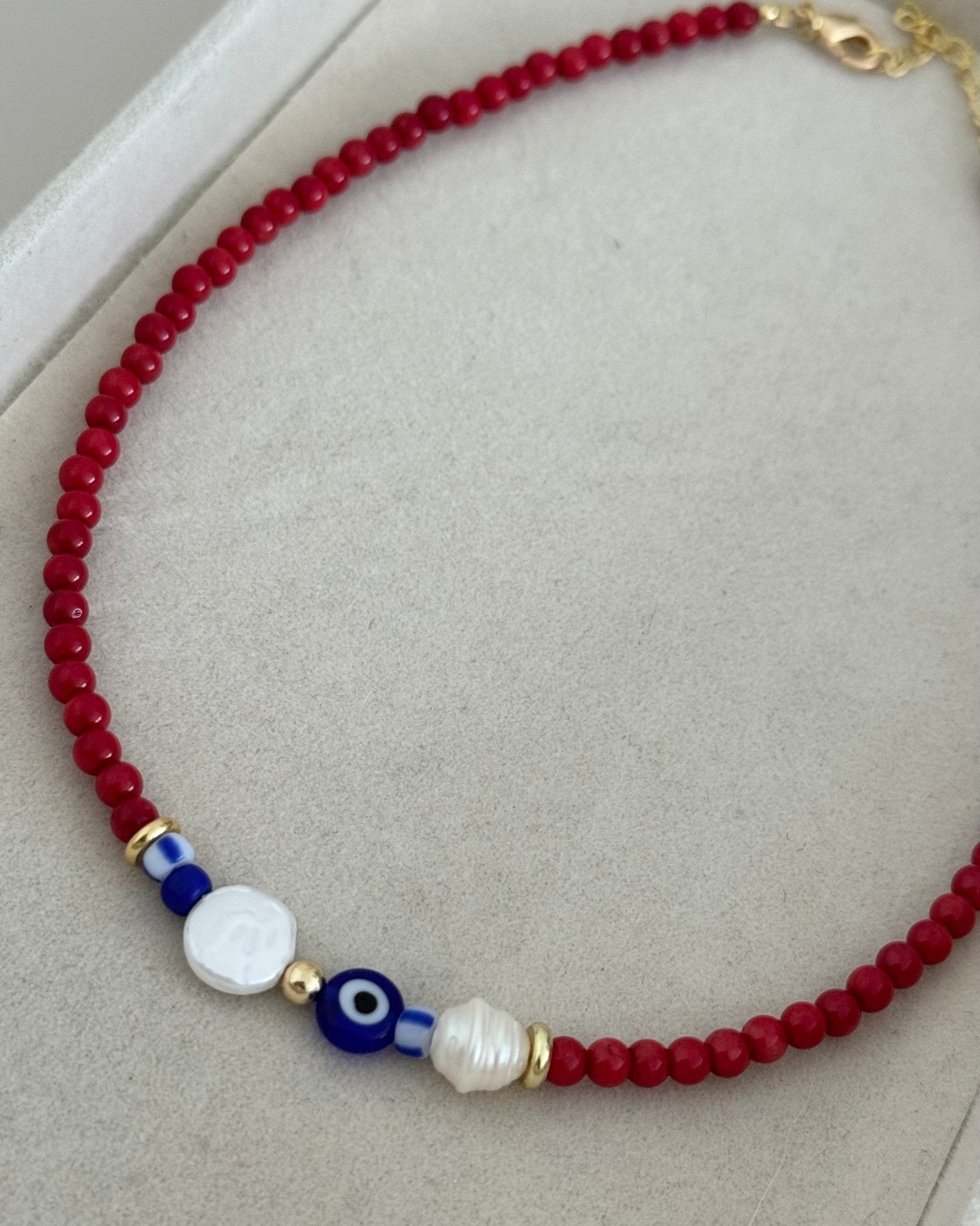Evil Eye Pearl Necklace - Necklace | LimaLimón Store - 4
