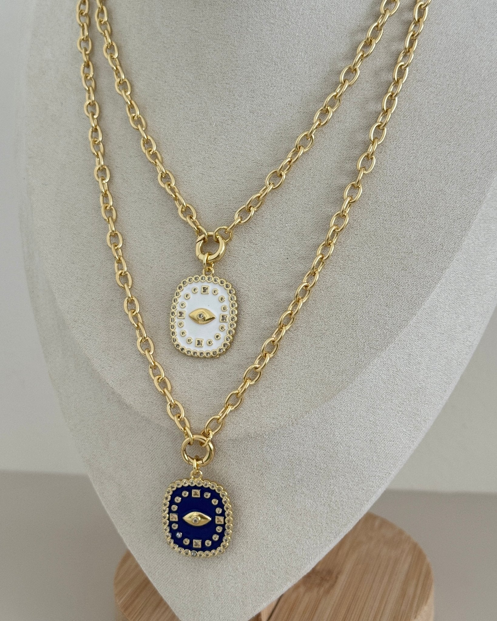 Evil Eye Pendant Necklace - Necklaces | LimaLimón Store - 7