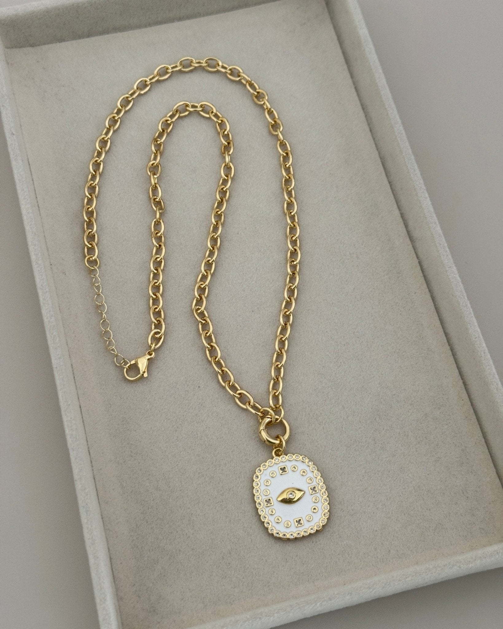 Evil Eye Pendant Necklace - Necklaces | LimaLimón Store - 3