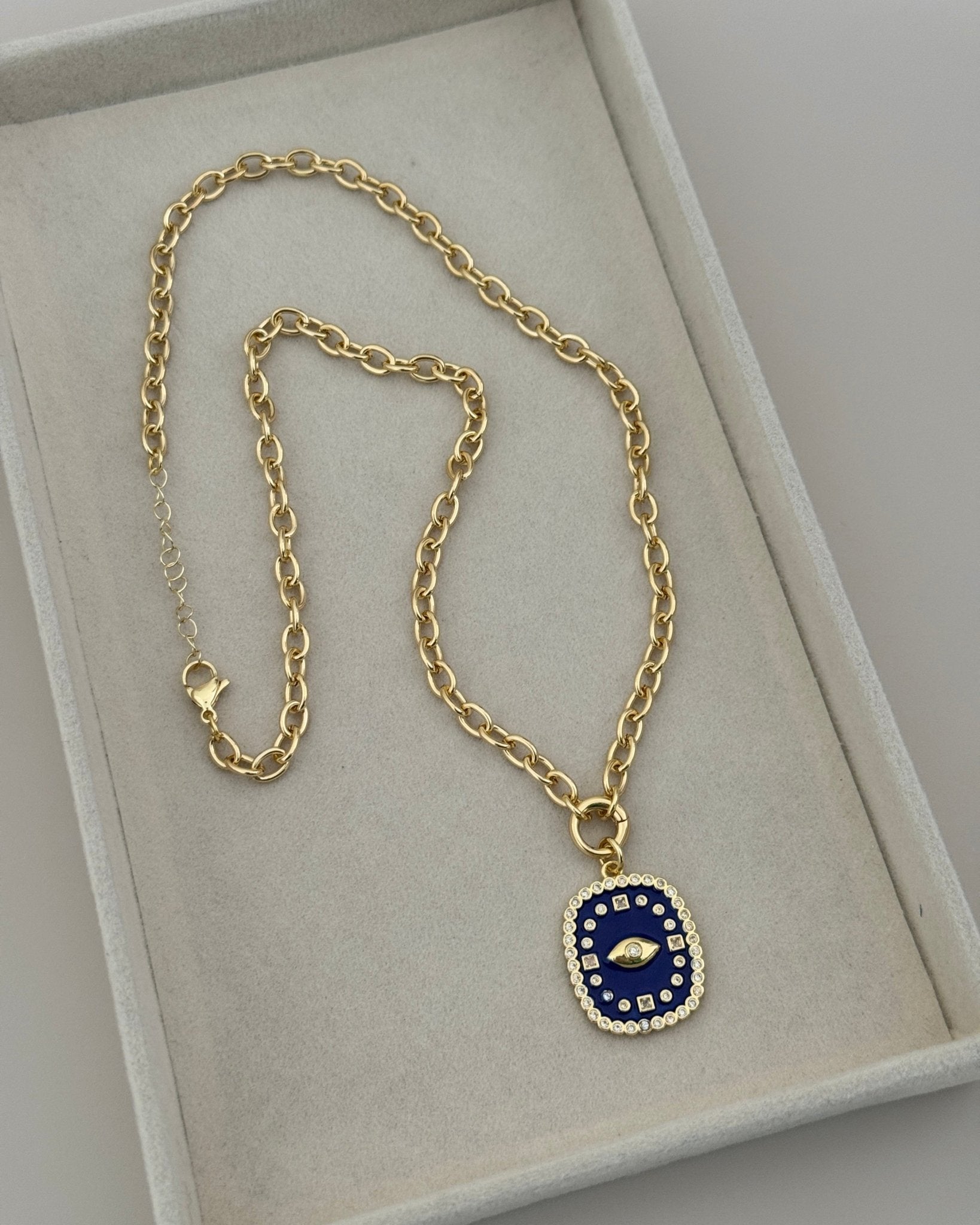 Evil Eye Pendant Necklace - Necklaces | LimaLimón Store - 4