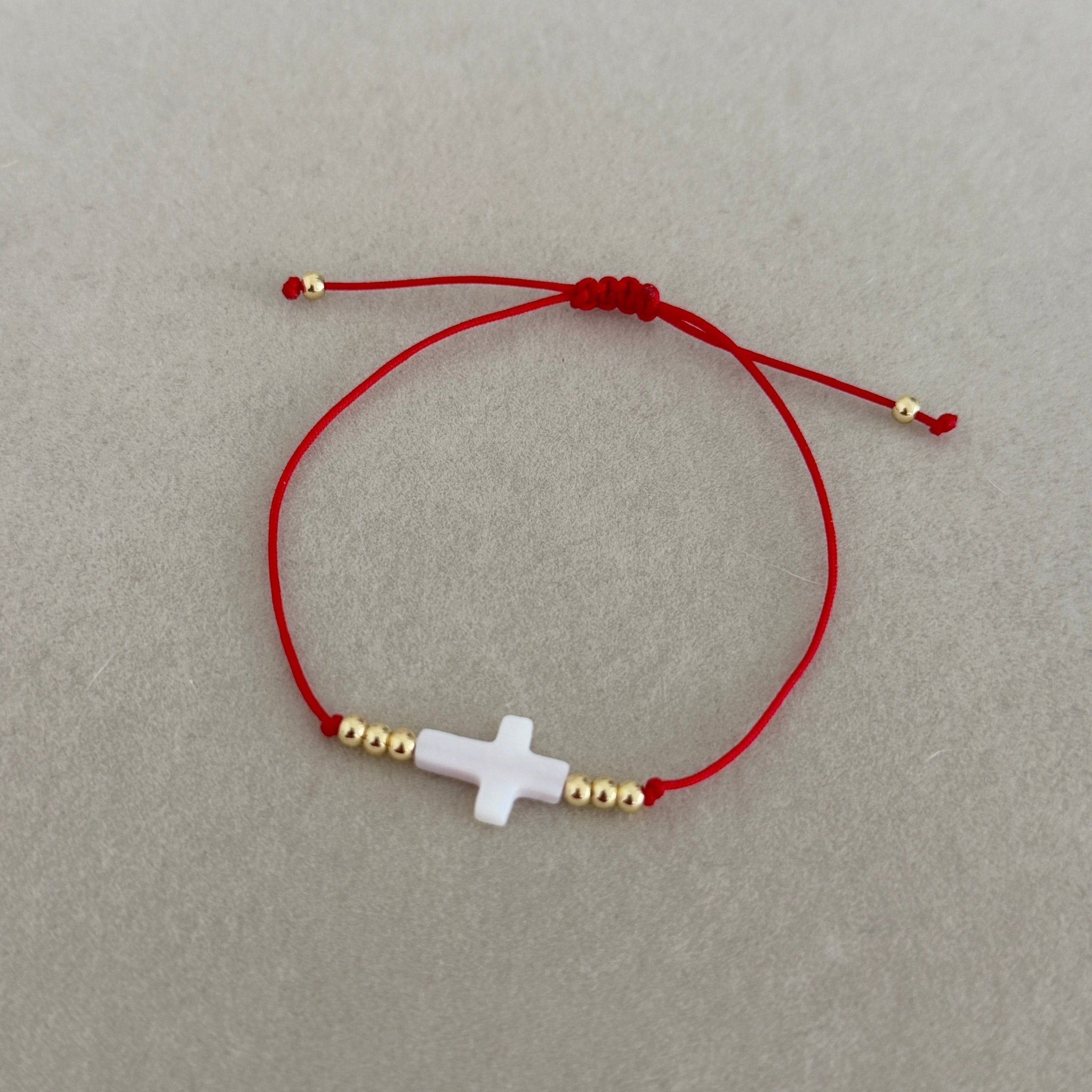 Faith Cross Red String Bracelet - Bracelets | LimaLimón Store - 1