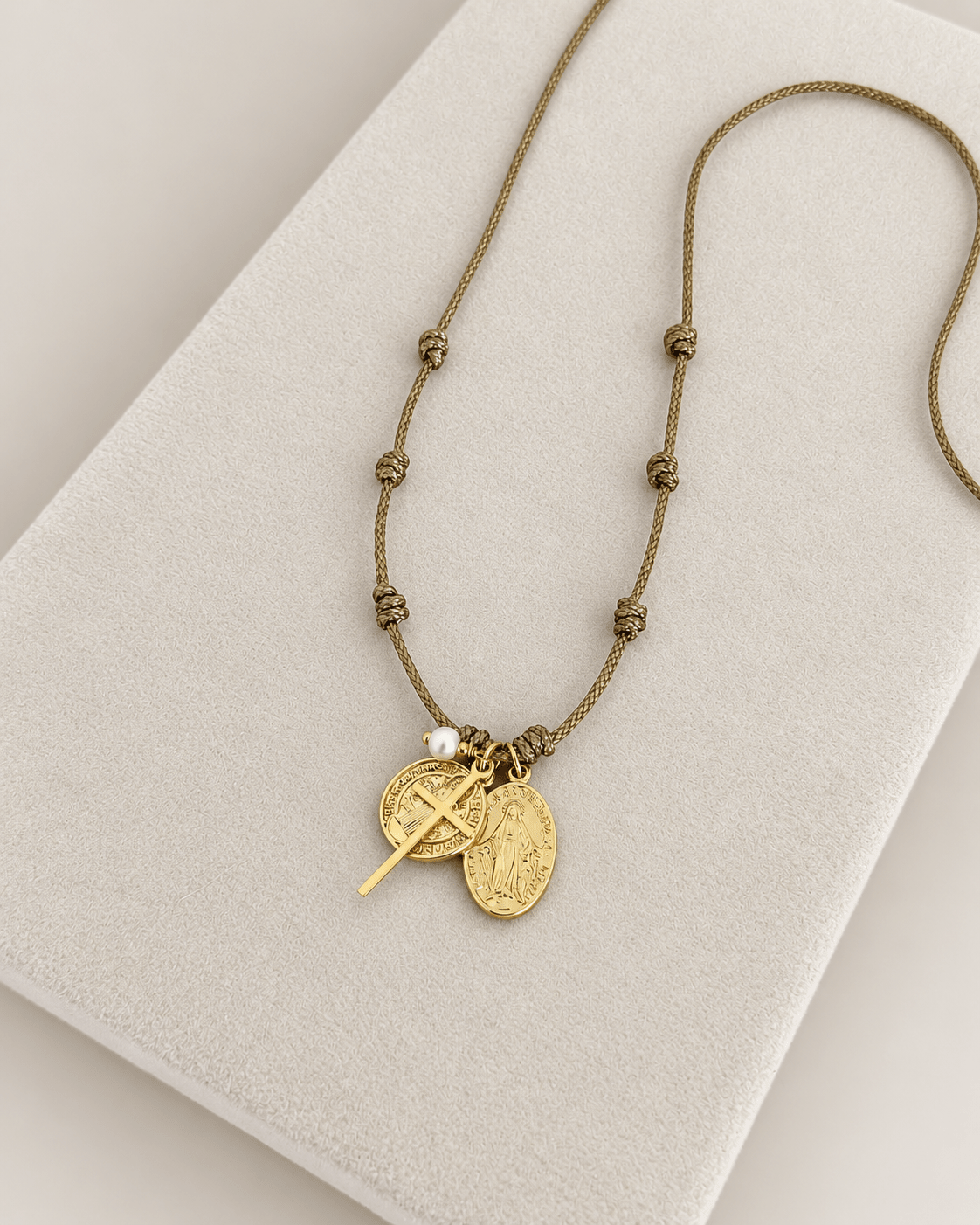 Faith Knot Adjustable Necklace - Necklaces | LimaLimón Store - 1