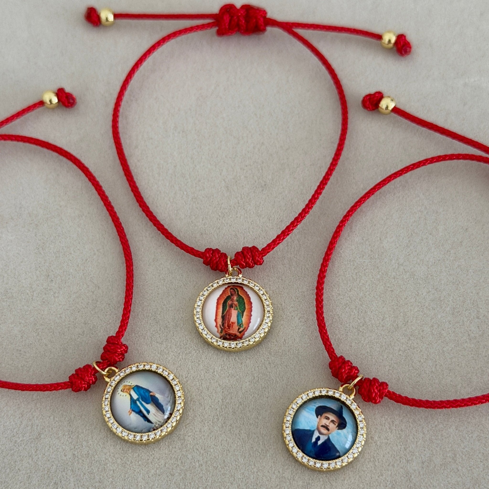 Faith Medallion Bracelet - Bracelet | LimaLimón Store - 6