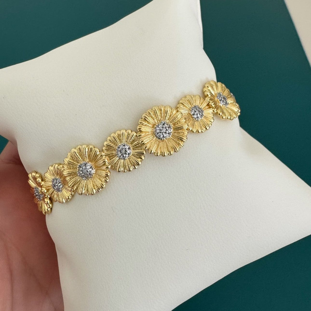 Flower Bangle - LimaLimón Store