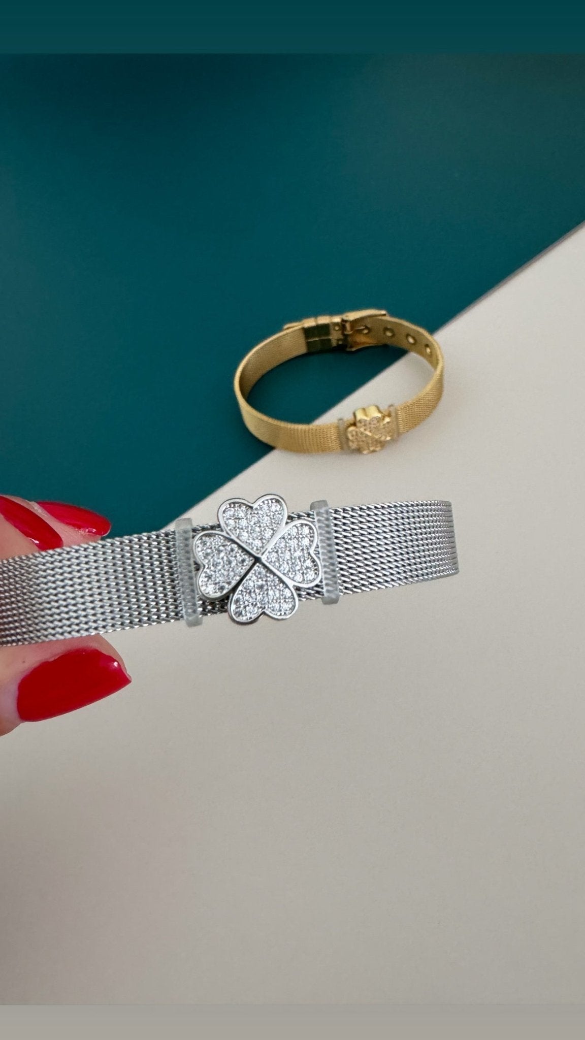 Flower Bracelet - LimaLimón Store