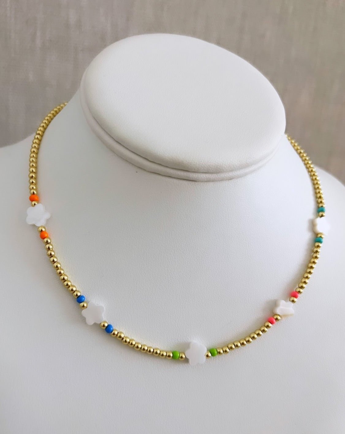 Flower Nacre Bead Necklace - Necklaces | LimaLimón Store - 2