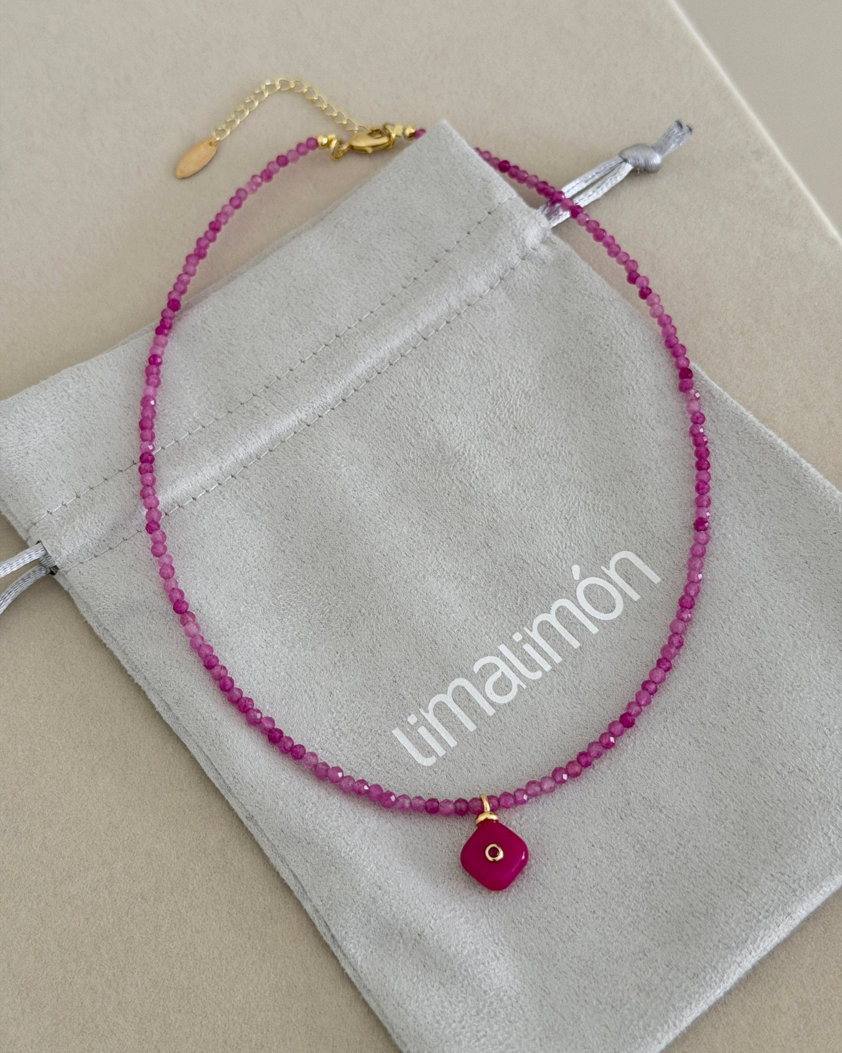 Fuchsia Charm Beaded Necklace - Necklaces | LimaLimón Store - 5