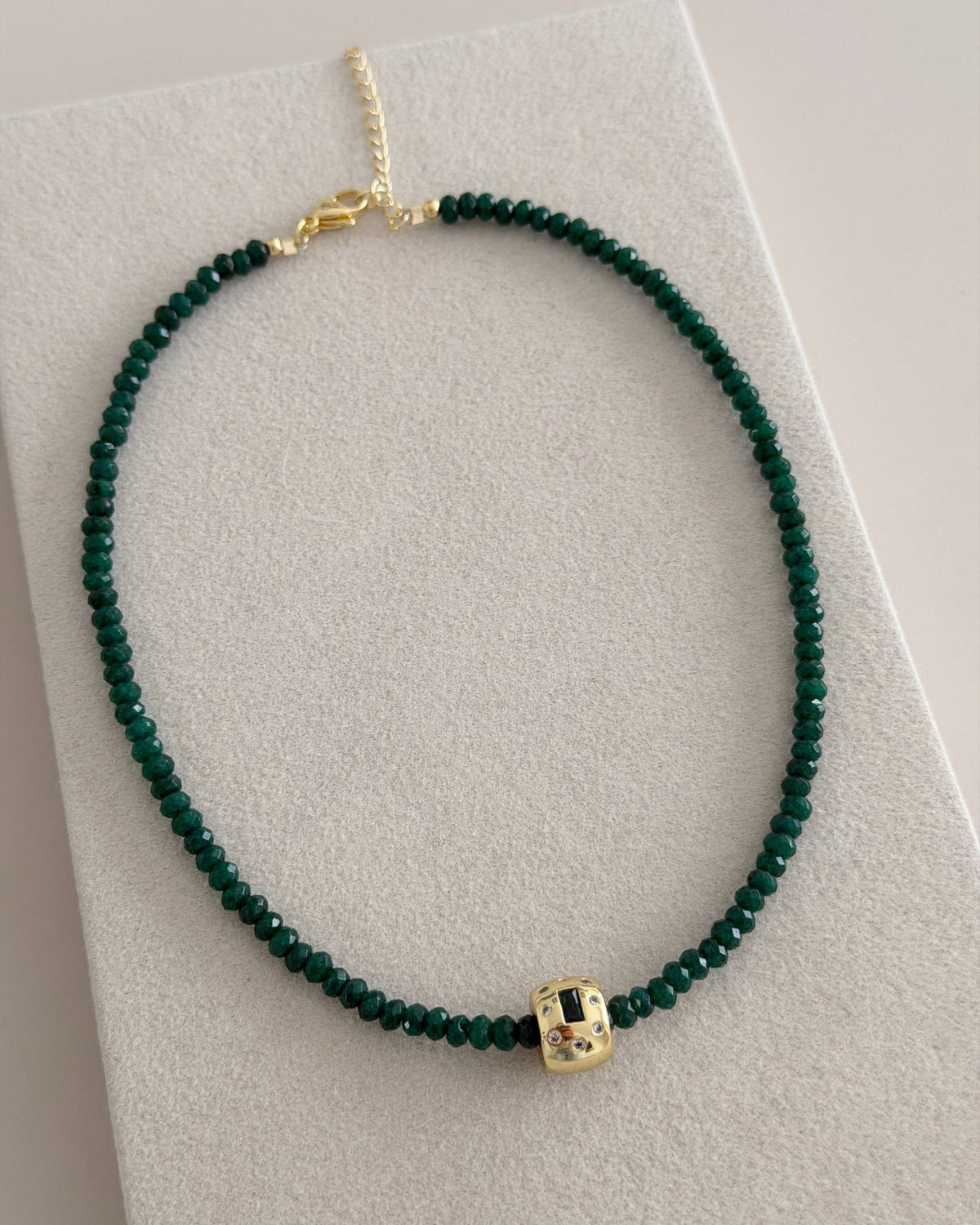 Gemstone Cube Necklace - Necklace | LimaLimón Store - 3