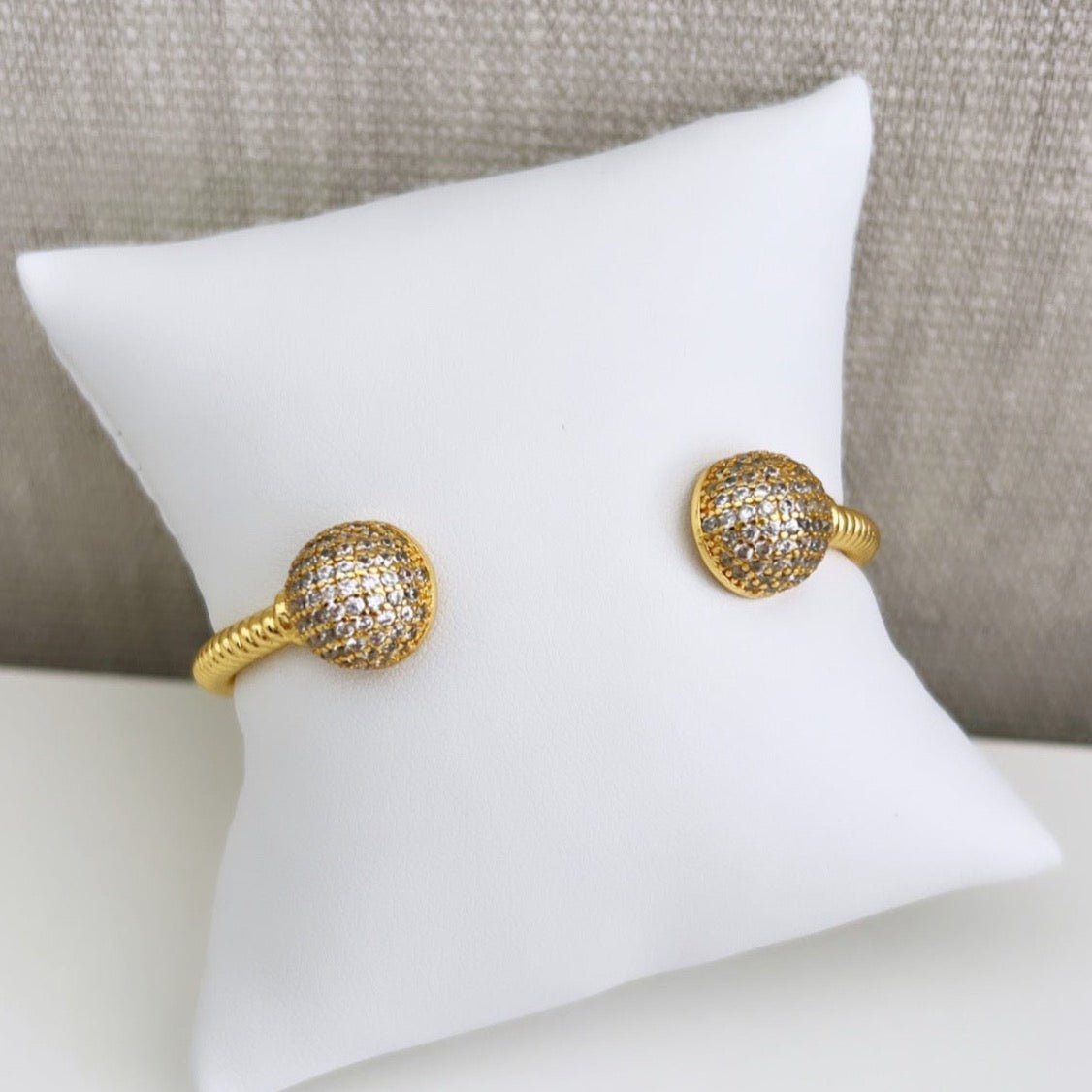 Gold Bangle - LimaLimón Store