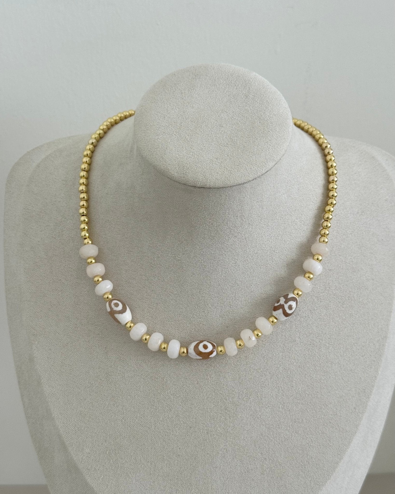 Gold Bead Necklace - Necklace | LimaLimón Store - 4