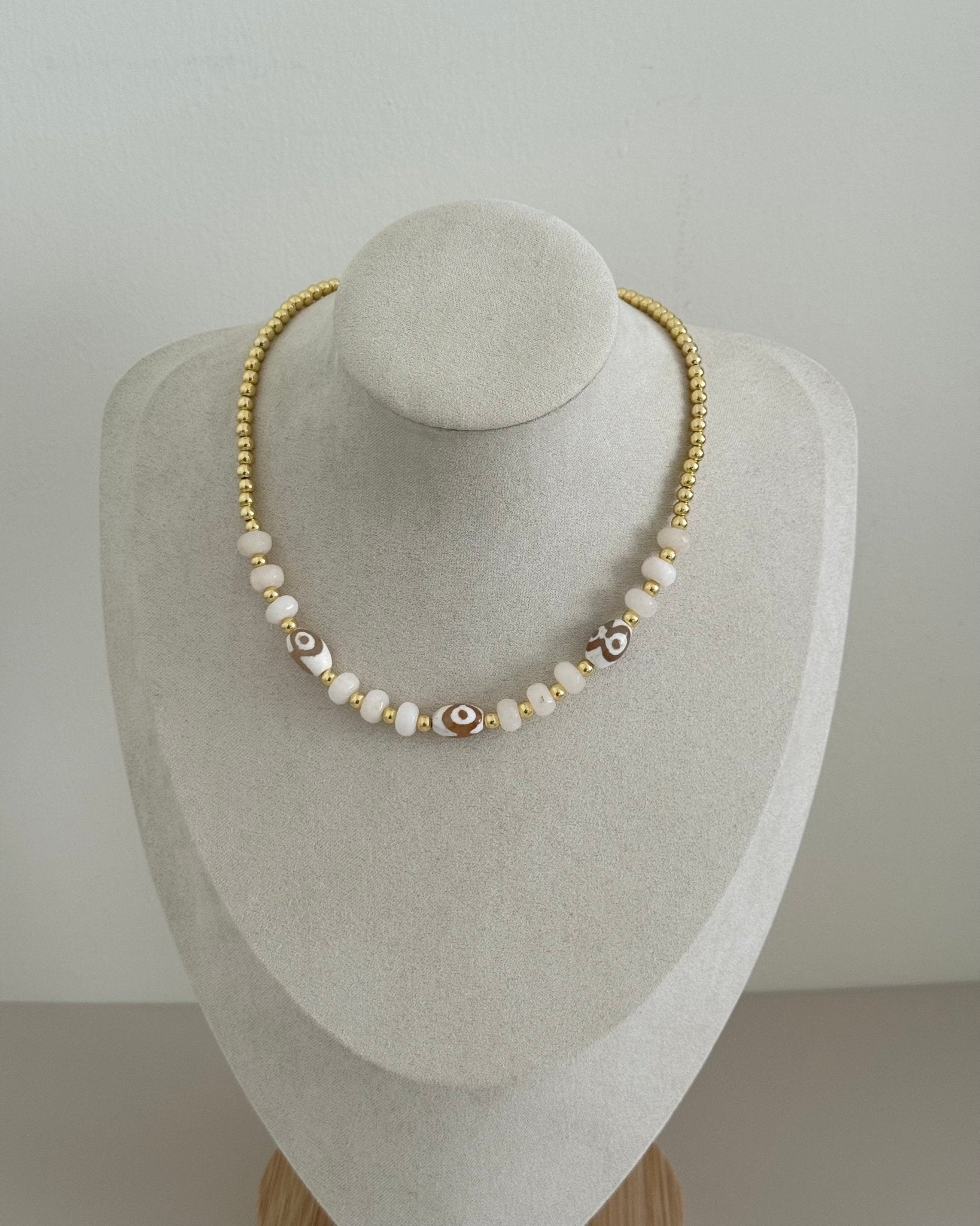 Gold Bead Necklace - Necklace | LimaLimón Store - 7