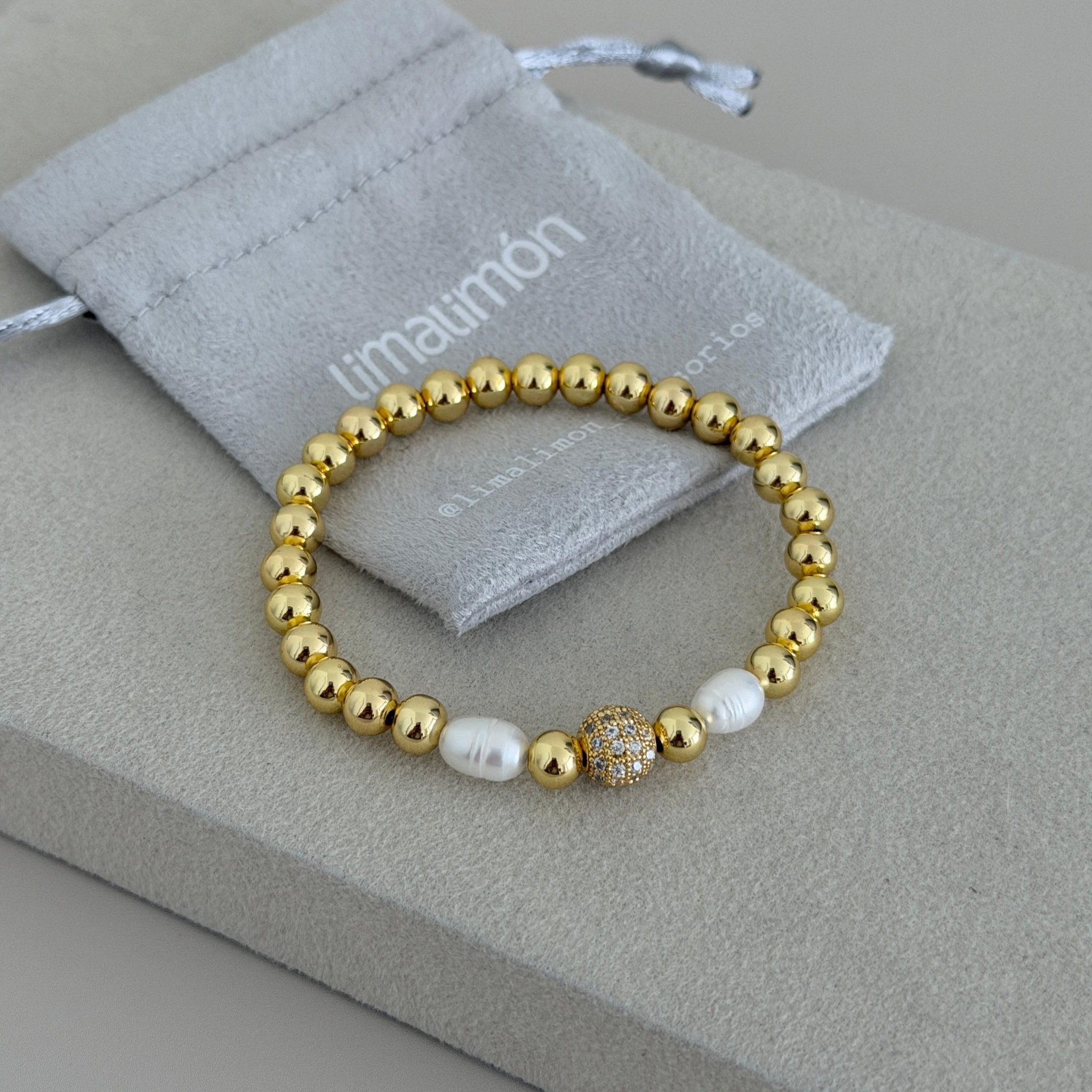 Gold Beaded Pearl Accent Bracelet - Bracelet | LimaLimón Store - 2
