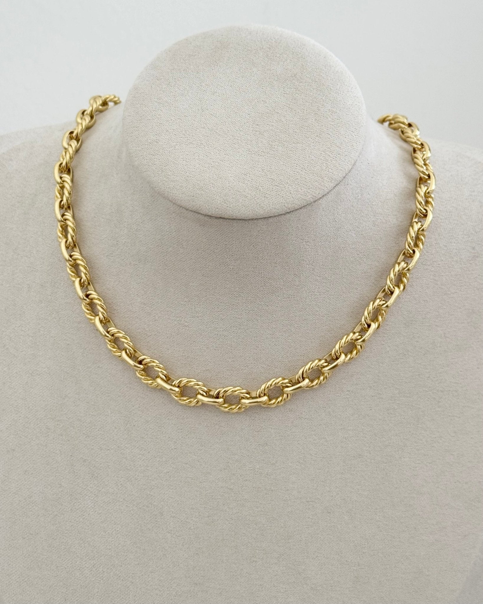Gold Chain Necklace - Necklace | LimaLimón Store - 3