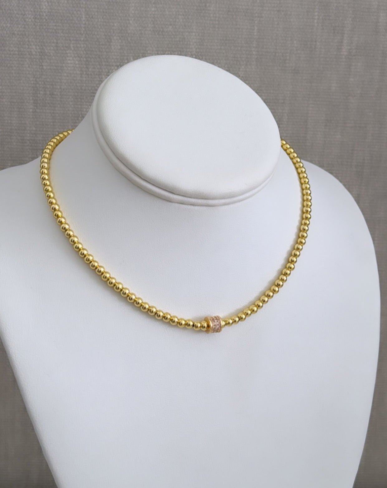 Gold Charm Neckalce - Necklace | LimaLimón Store - 1