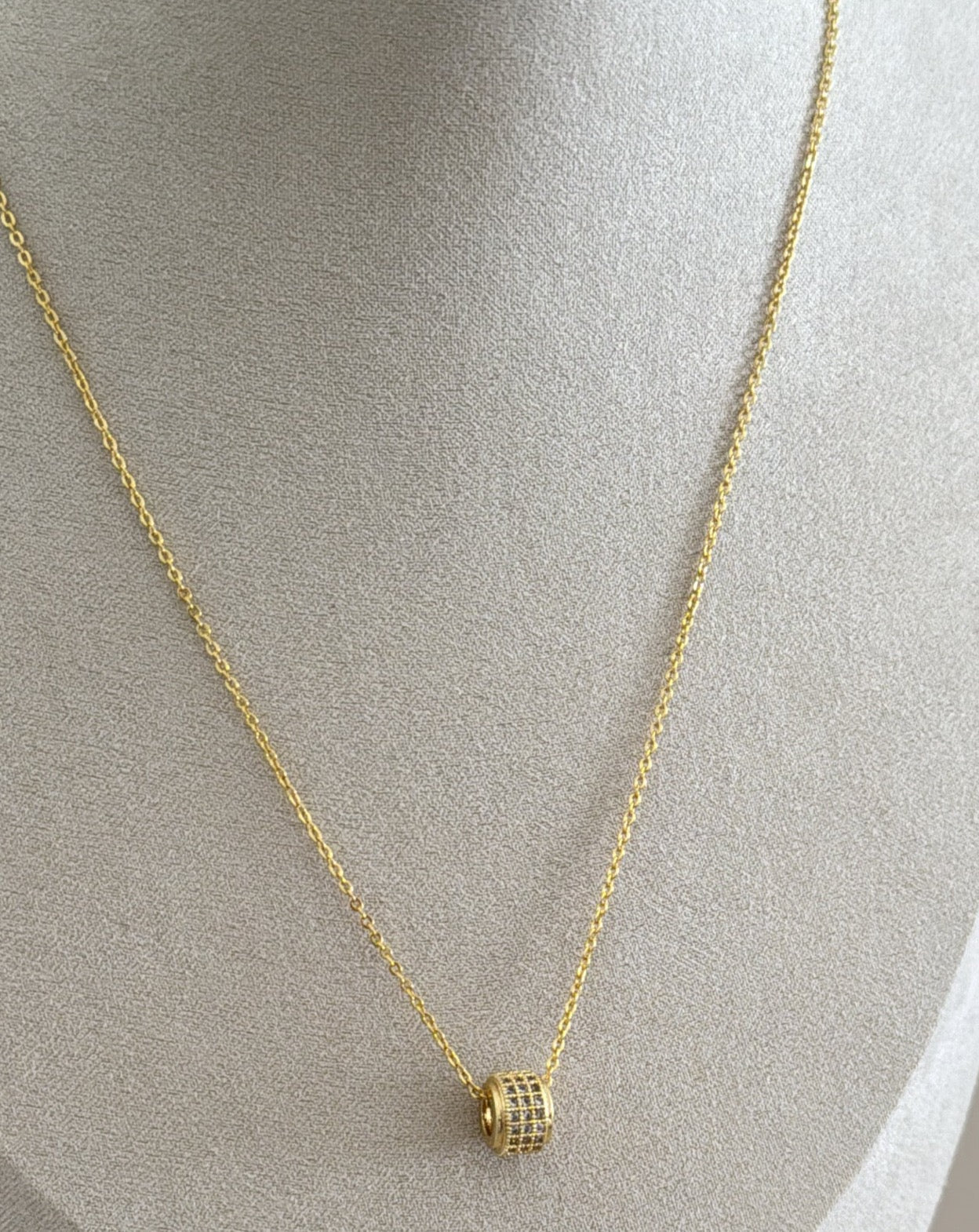 Gold Charm Neckalce - Necklace | LimaLimón Store - 4
