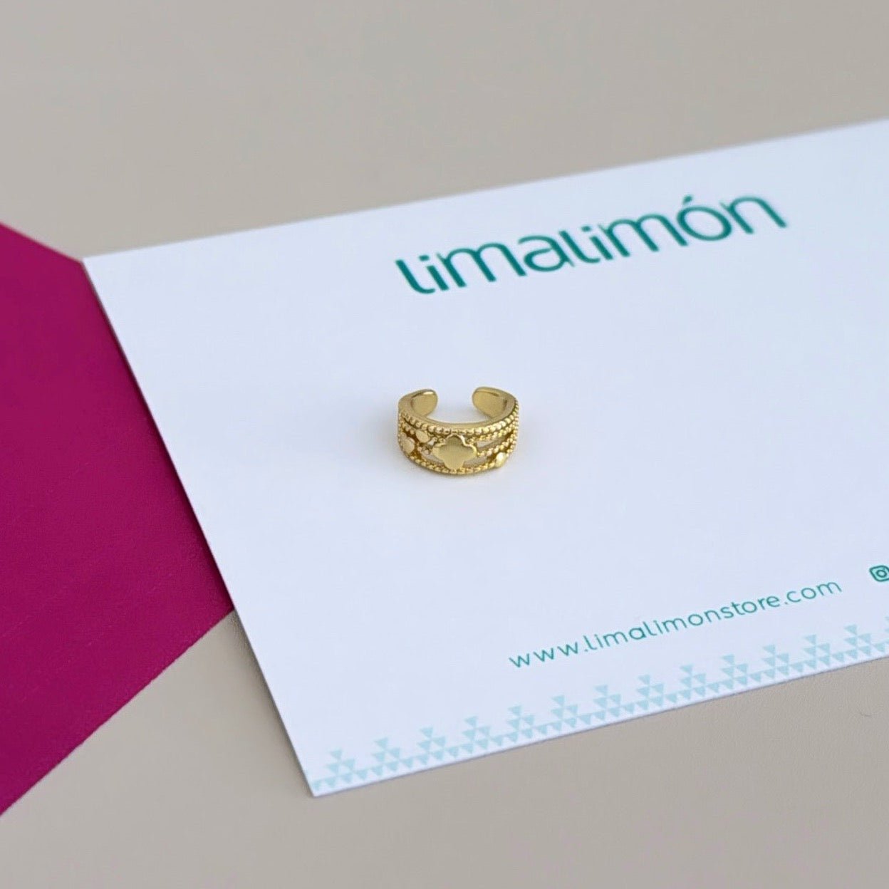 Gold Ear cuff - Earring | LimaLimón Store - 3