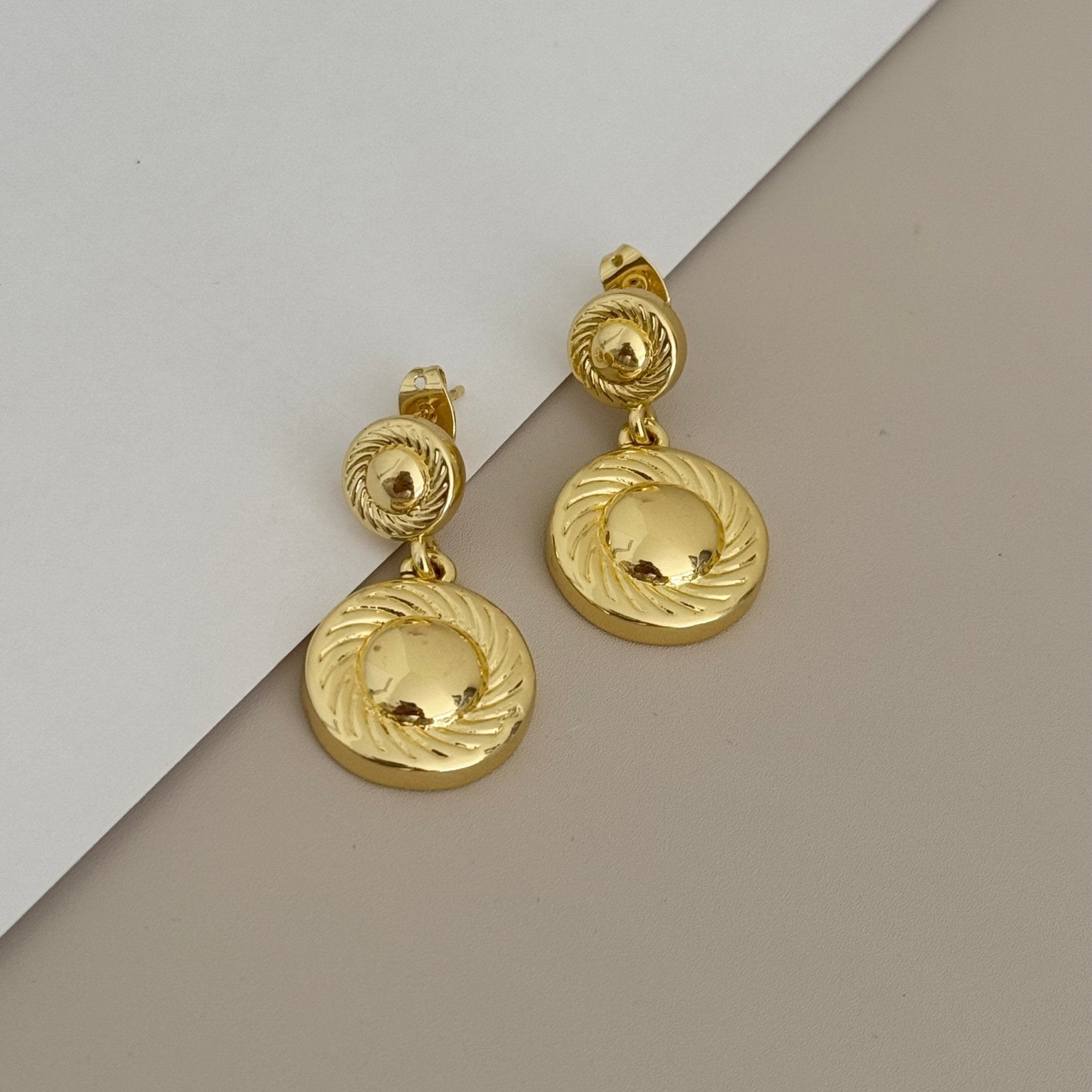 Gold Earring - LimaLimón Store