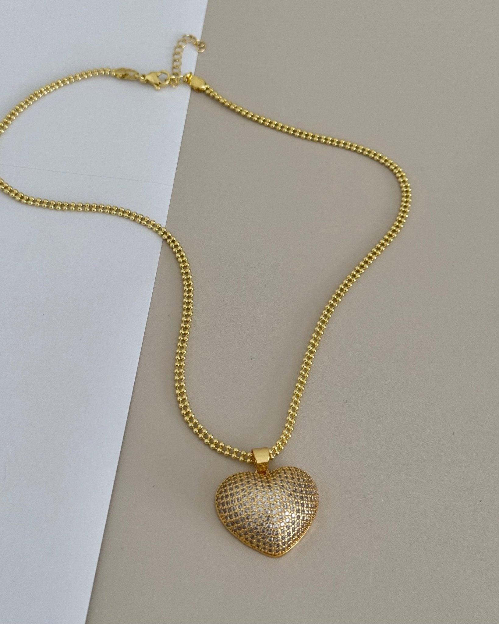 Gold Heart Necklace - Necklaces | LimaLimón Store - 2