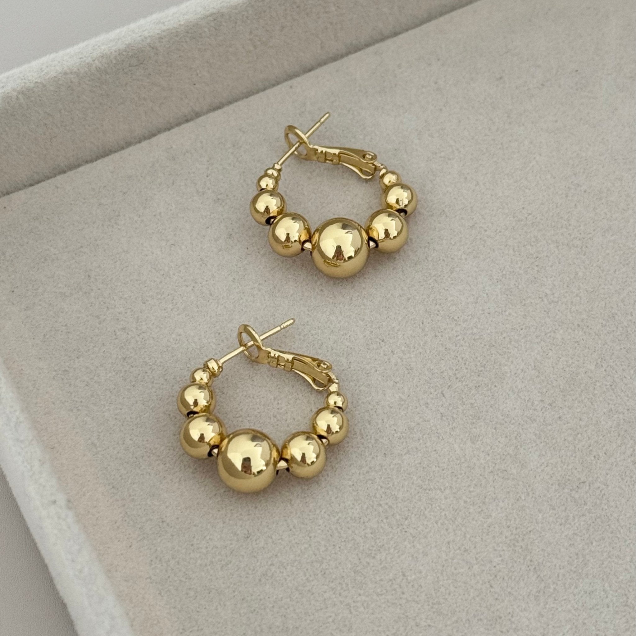 Gold Hoops - LimaLimón Store