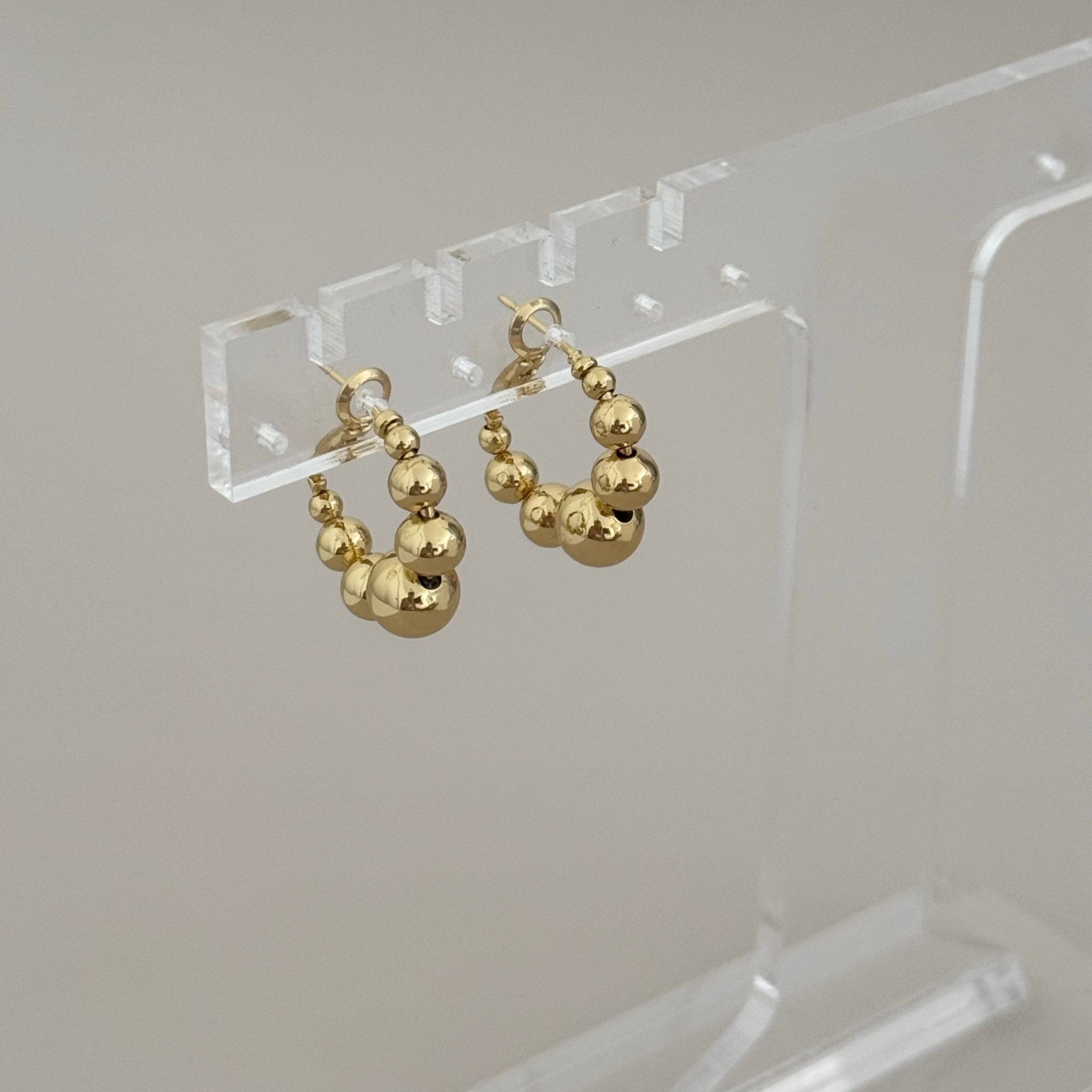 Gold Hoops - LimaLimón Store