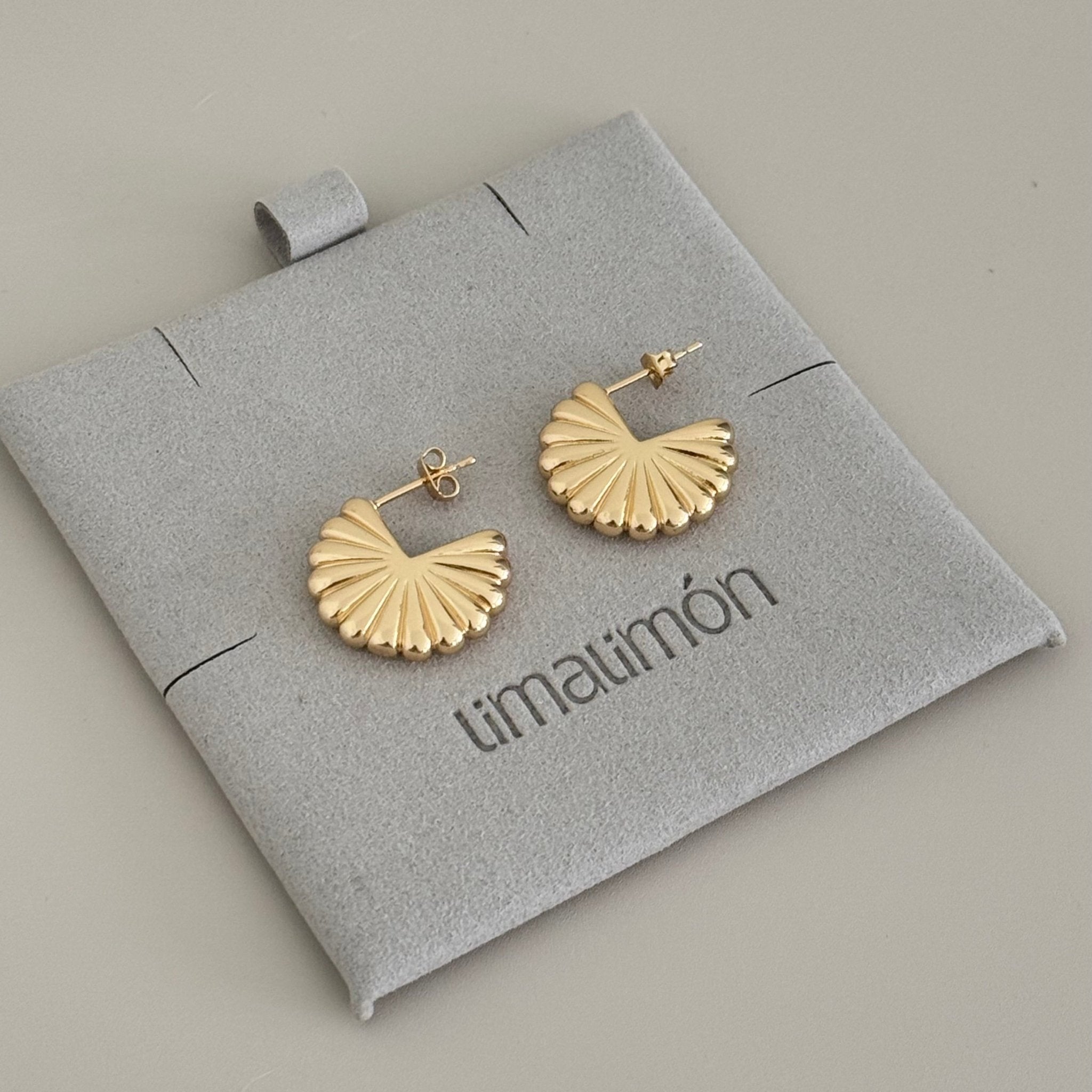 Gold Hoops - Earring | LimaLimón Store - 2