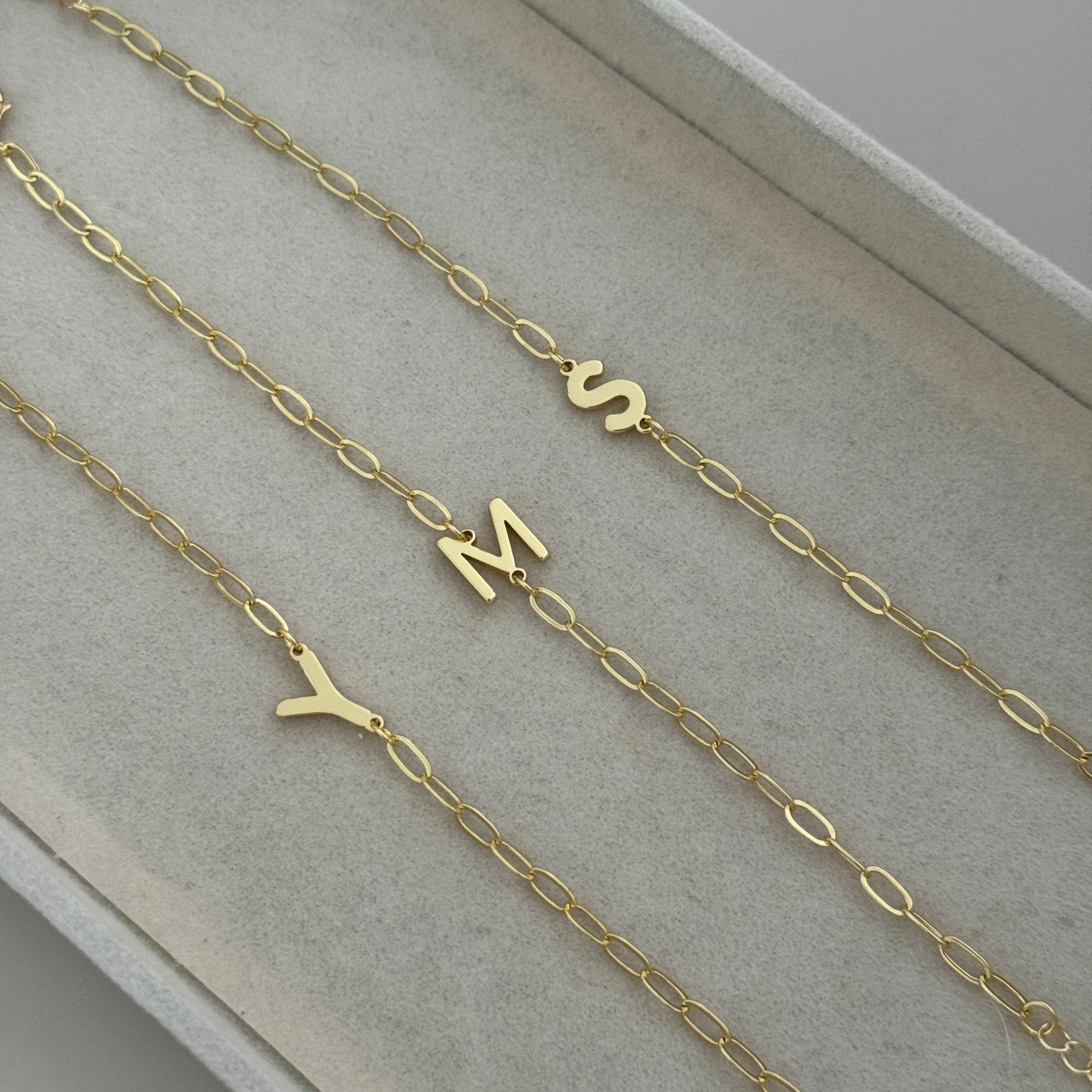 Gold Initial Chain Bracelet - Bracelet | LimaLimón Store - 6