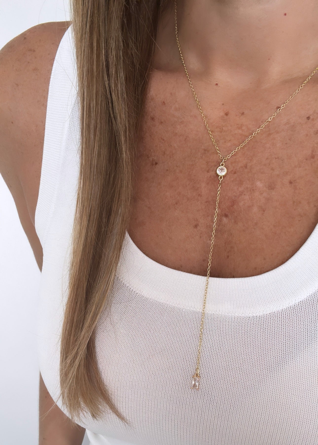 Gold Lariat Necklace with Pink and Clear Crystals - Necklaces | LimaLimón Store - 6