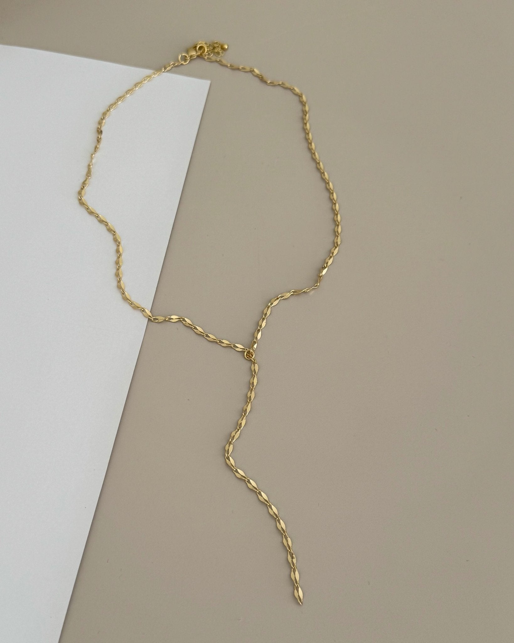 Gold Rope Lariat Necklace - Necklace | LimaLimón Store - 4
