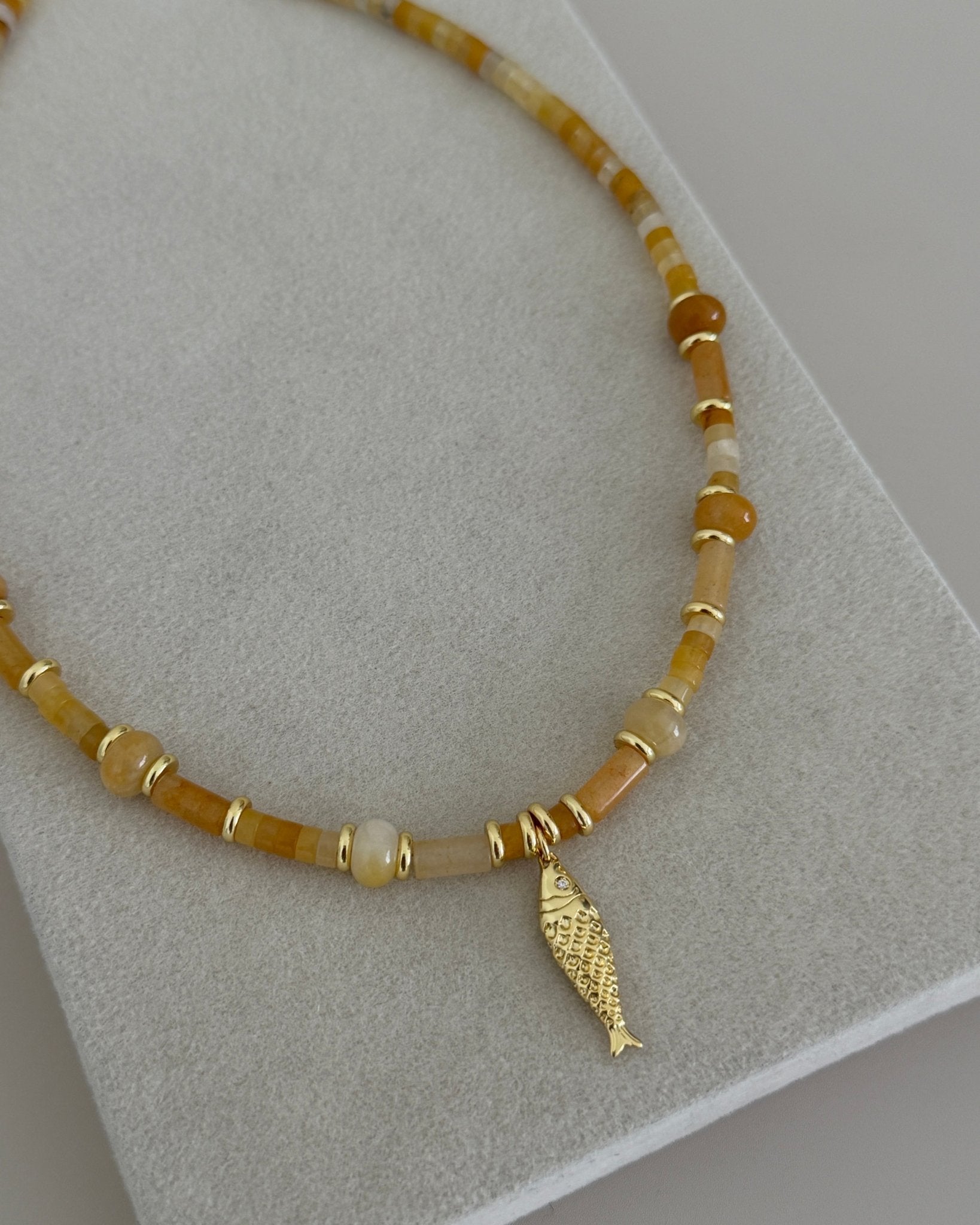 Golden Amber Necklace - Necklaces | LimaLimón Store - 2
