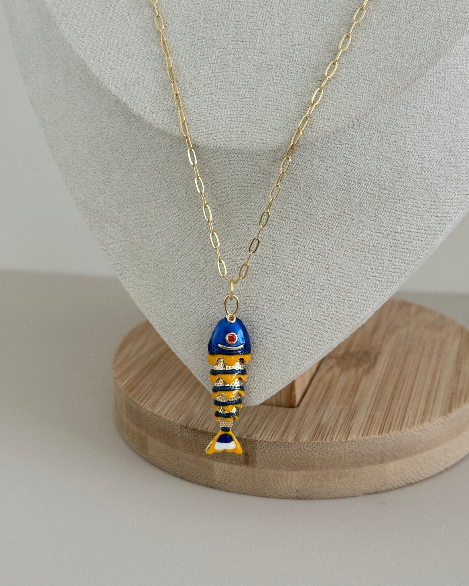 Golden Articulated Fish Necklace - Necklaces | LimaLimón Store - 5