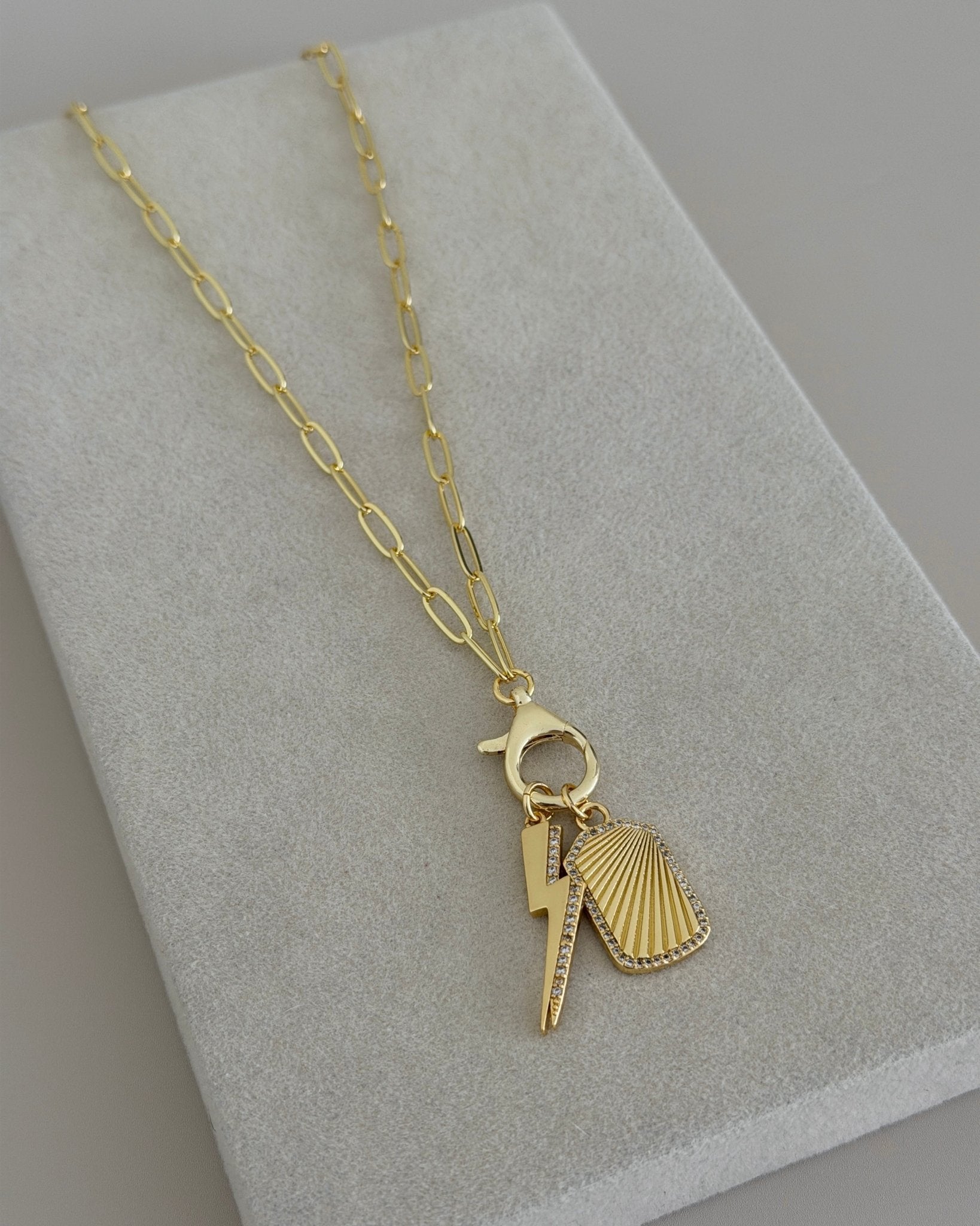 Golden Bolt Charm Paperclip Necklace - Necklace | LimaLimón Store - 4