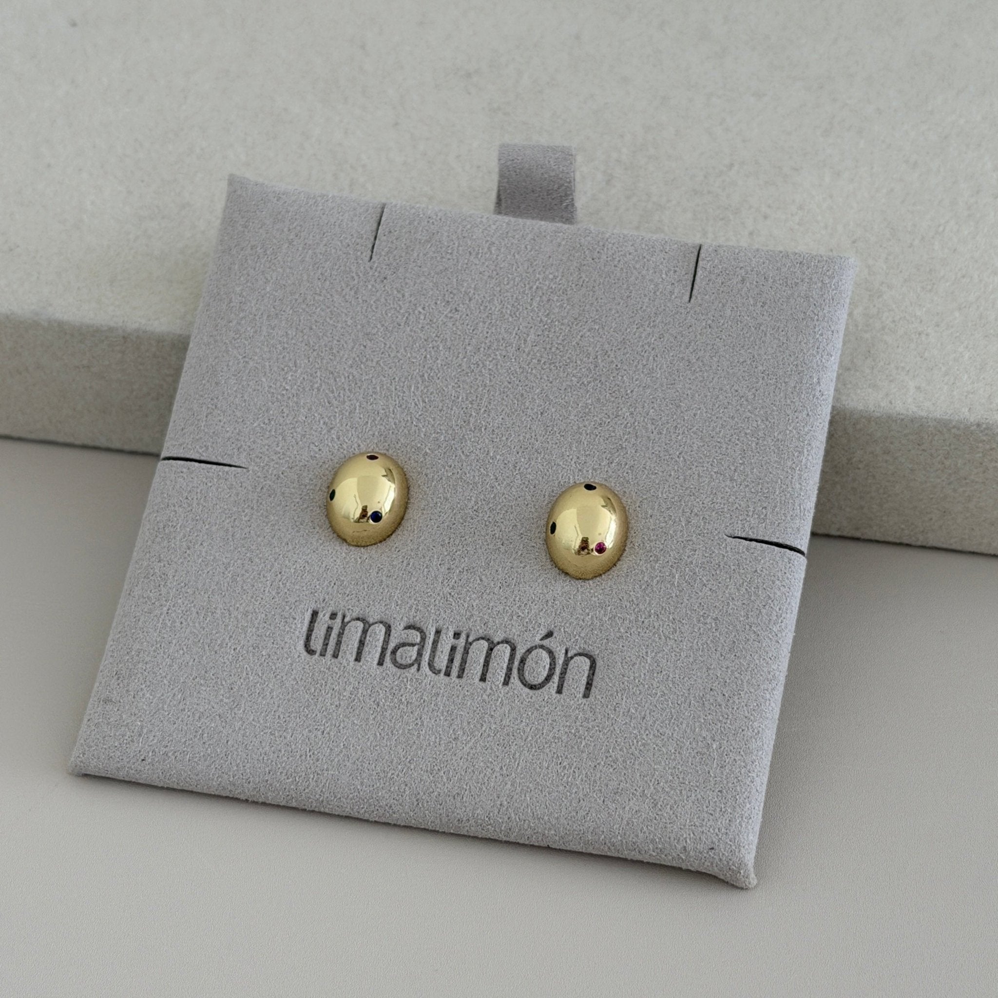 Golden Glow Stud Earrings - Earring | LimaLimón Store - 3