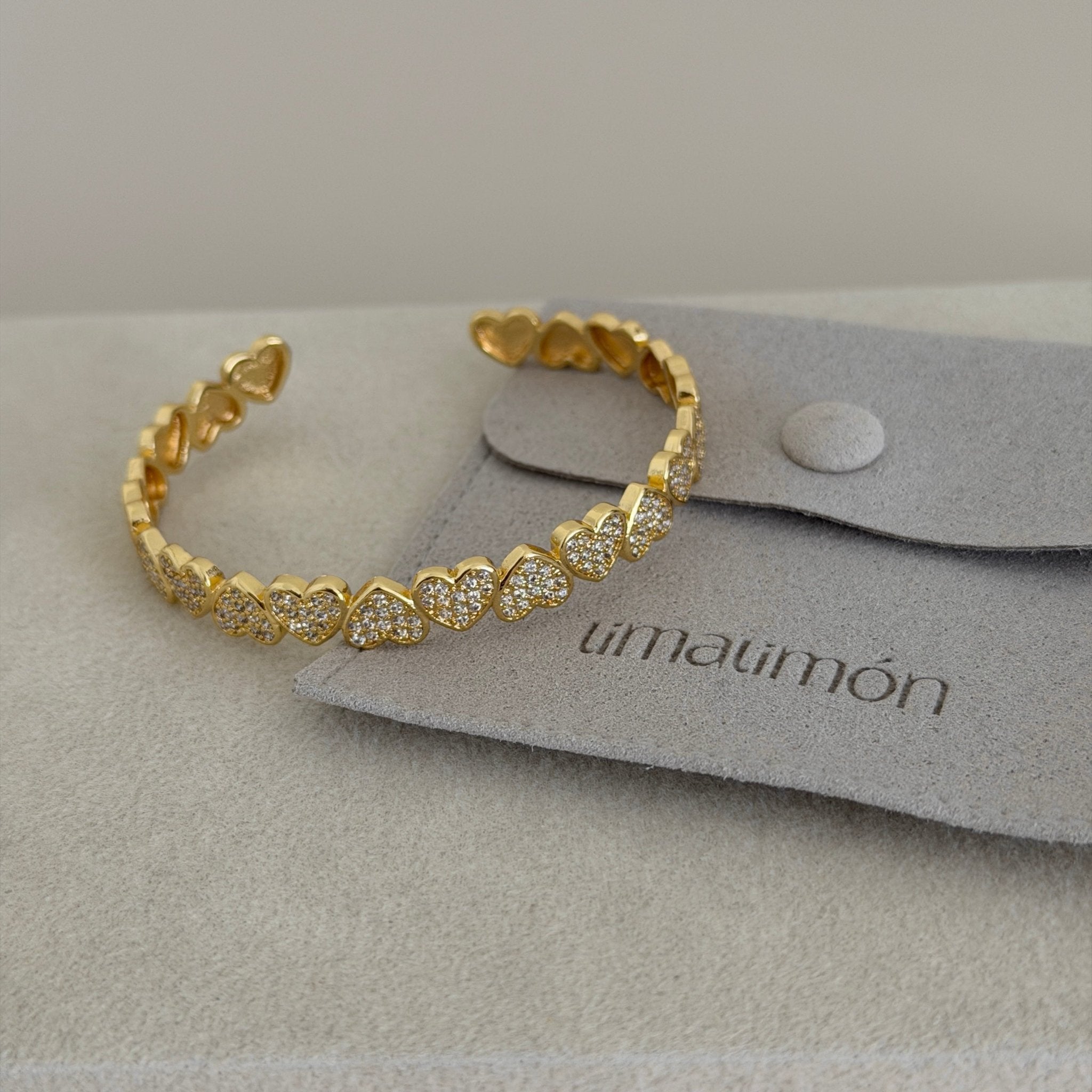 Golden Heart Crystal Cuff Bracelet - Bracelets | LimaLimón Store - 3