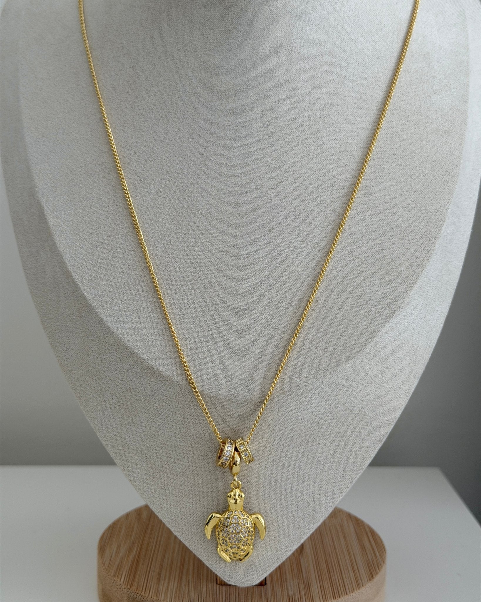 Golden Sea Turtle Charm Necklace - Necklaces | LimaLimón Store - 2