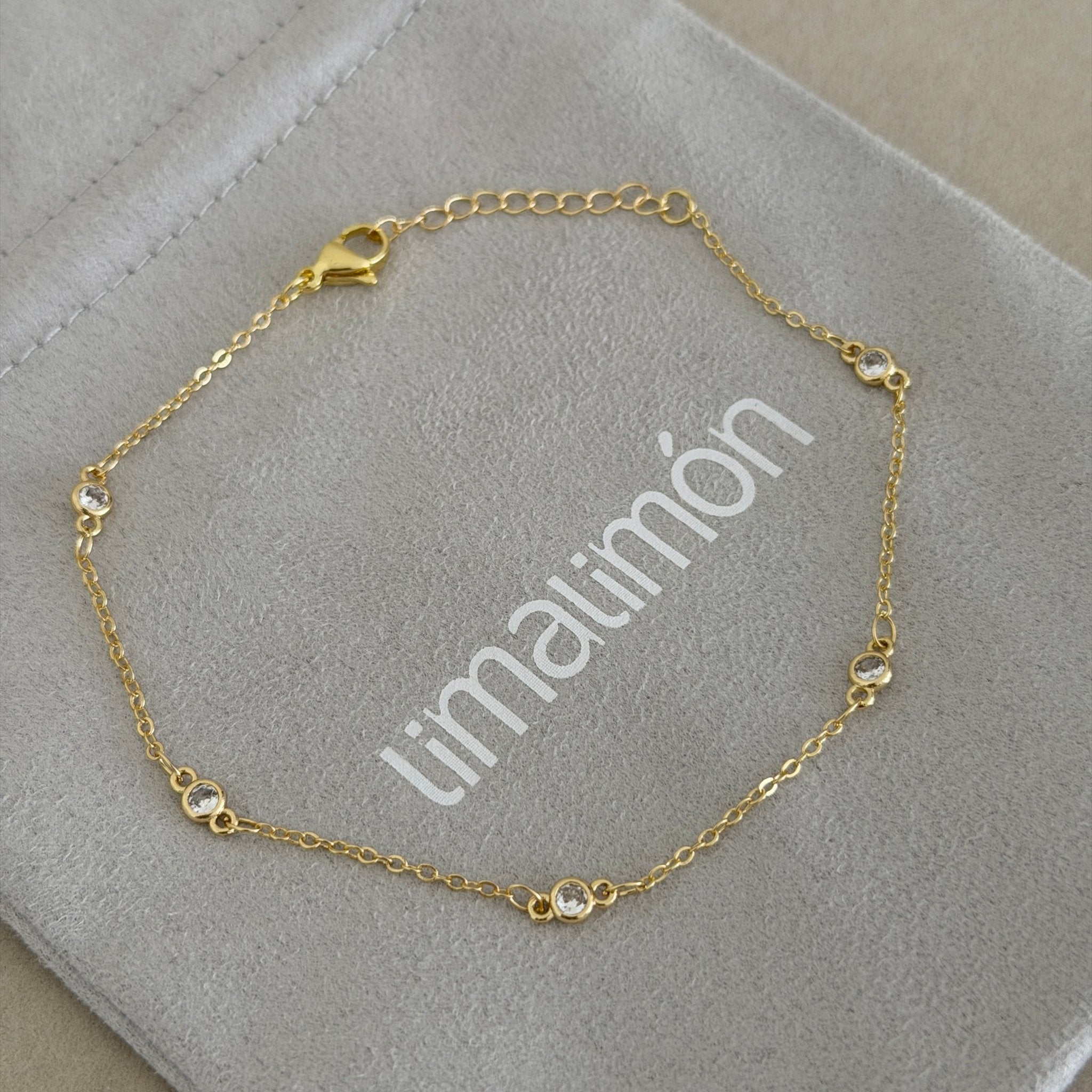 Golden Spark Anklet - Necklaces | LimaLimón Store - 2