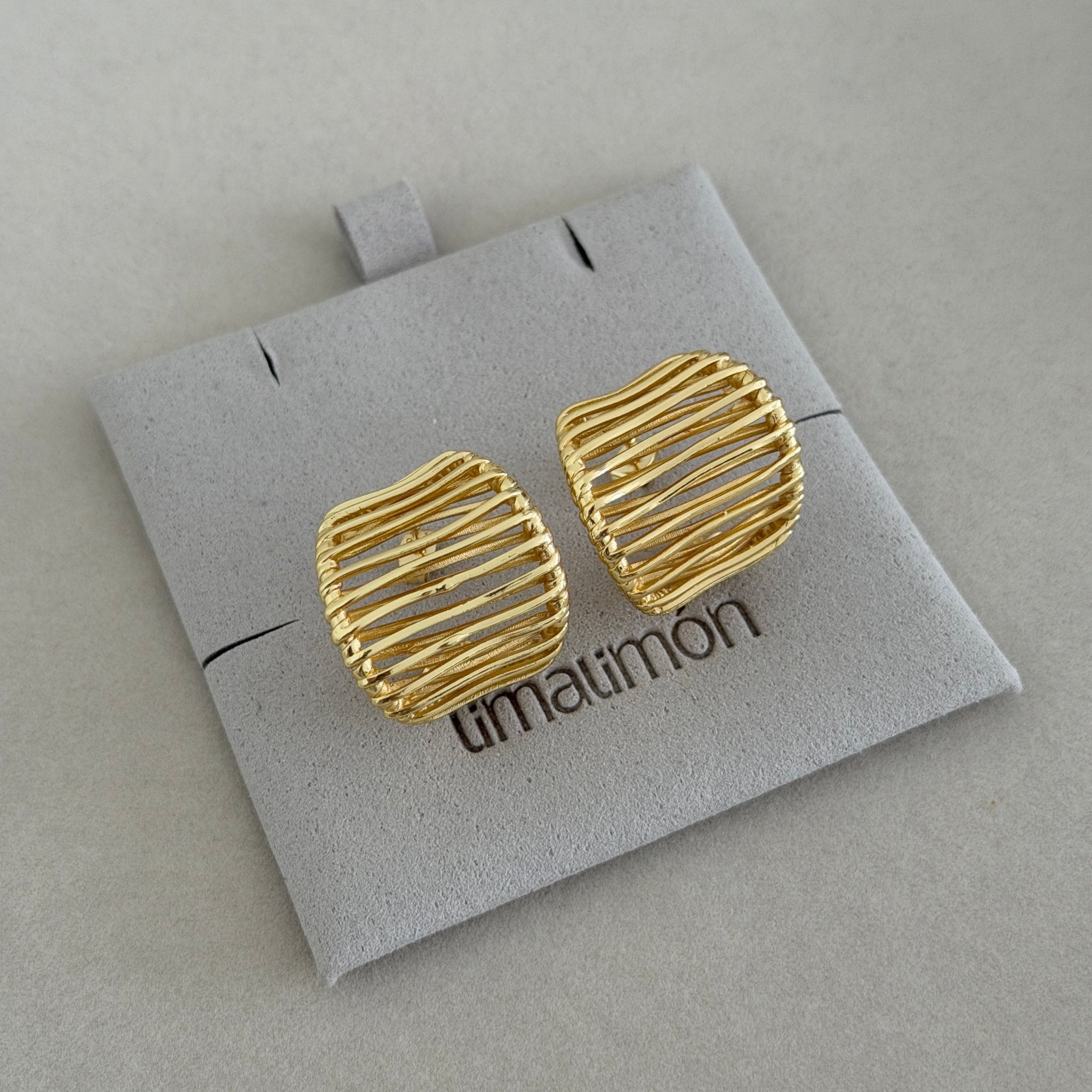 Golden Wave Statement Earrings - Earring | LimaLimón Store - 2