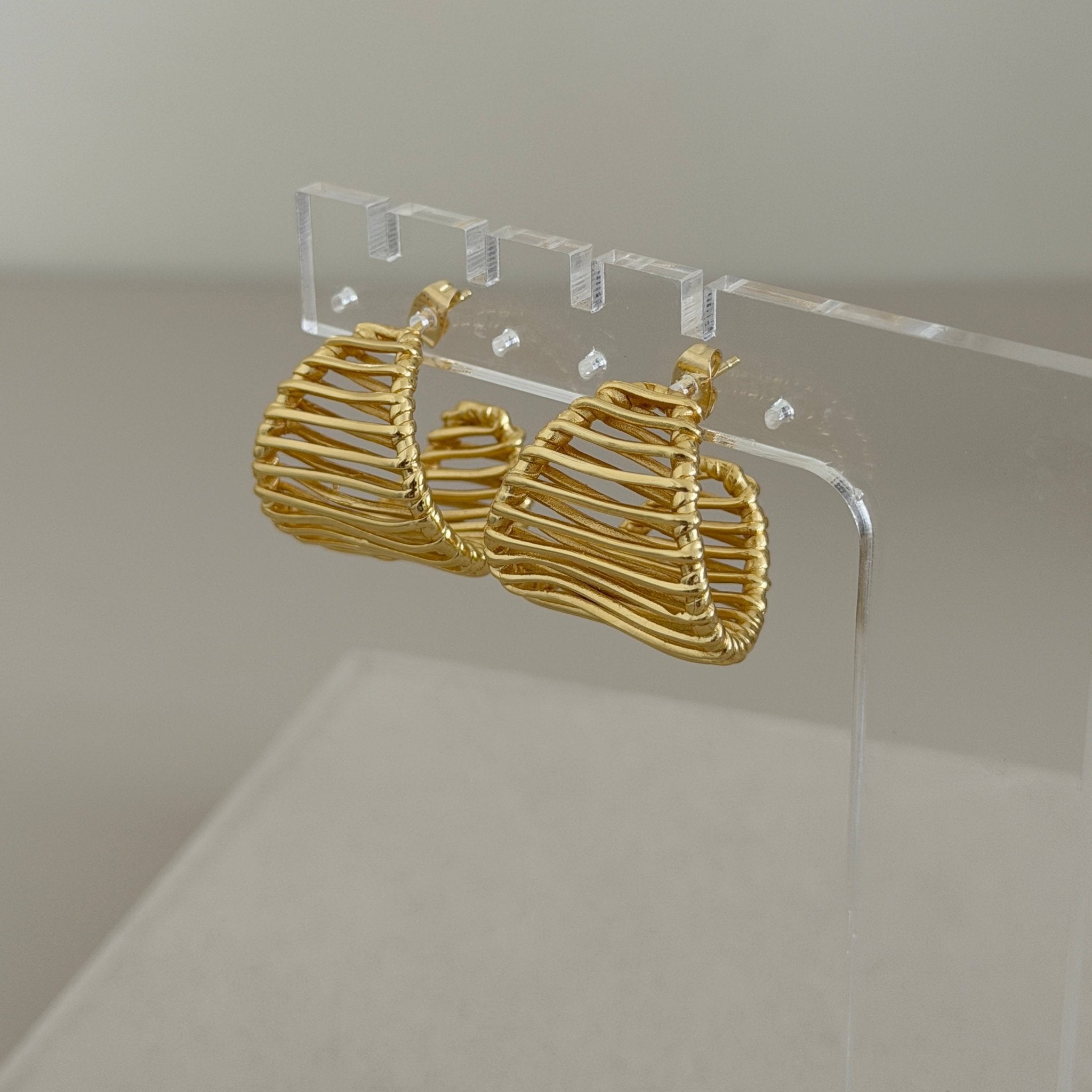 Golden Wave Statement Earrings - Earring | LimaLimón Store - 3