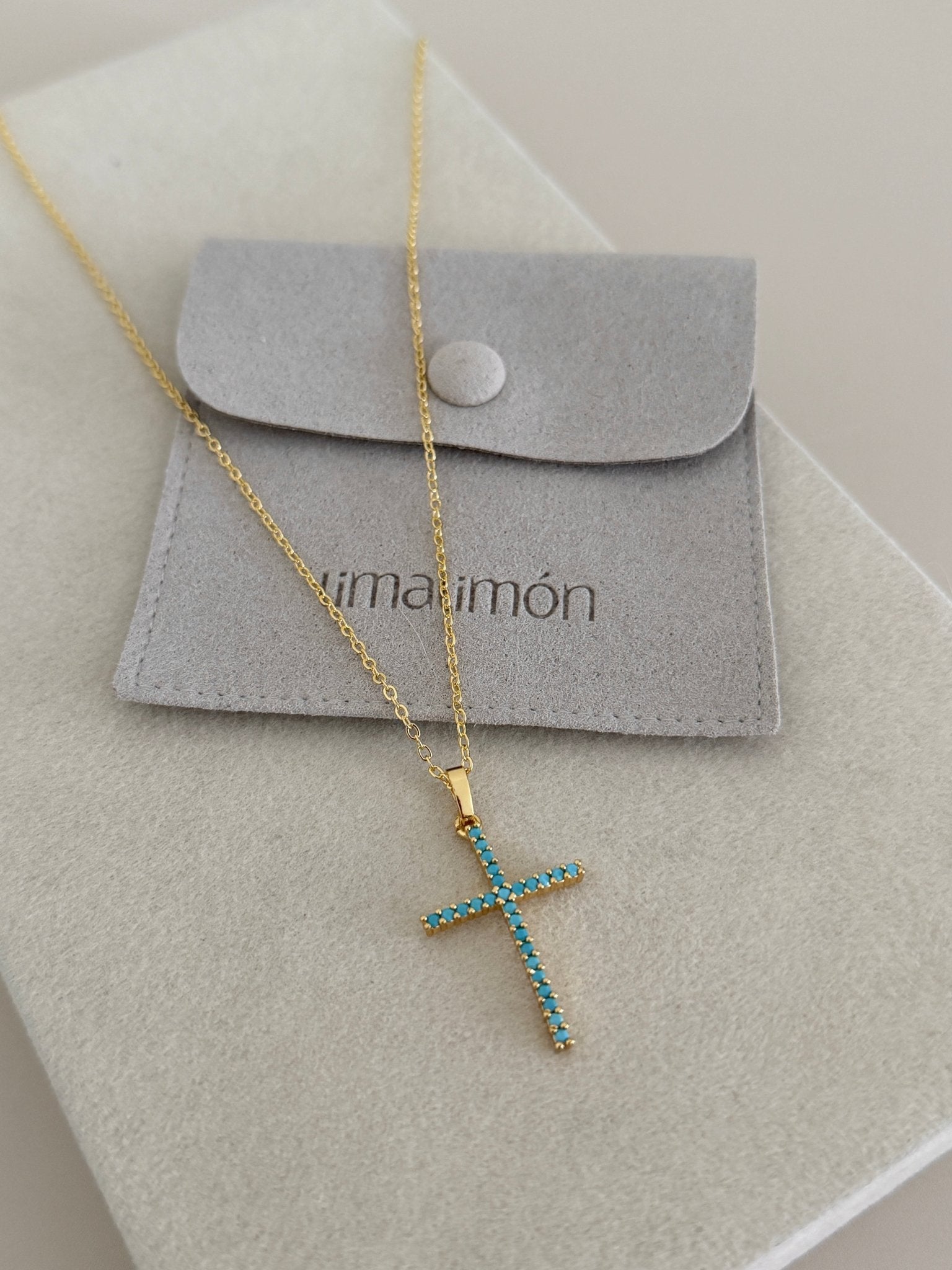Grace Turquoise Cross Necklace - Necklace | LimaLimón Store - 3