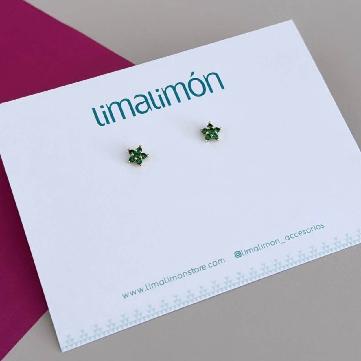 Green Stud Flower - LimaLimón Store