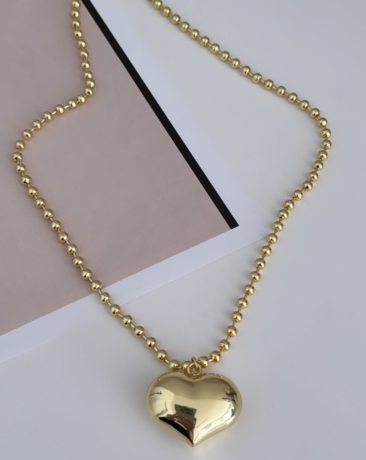 Heart Bead Necklace - Necklaces | LimaLimón Store - 2