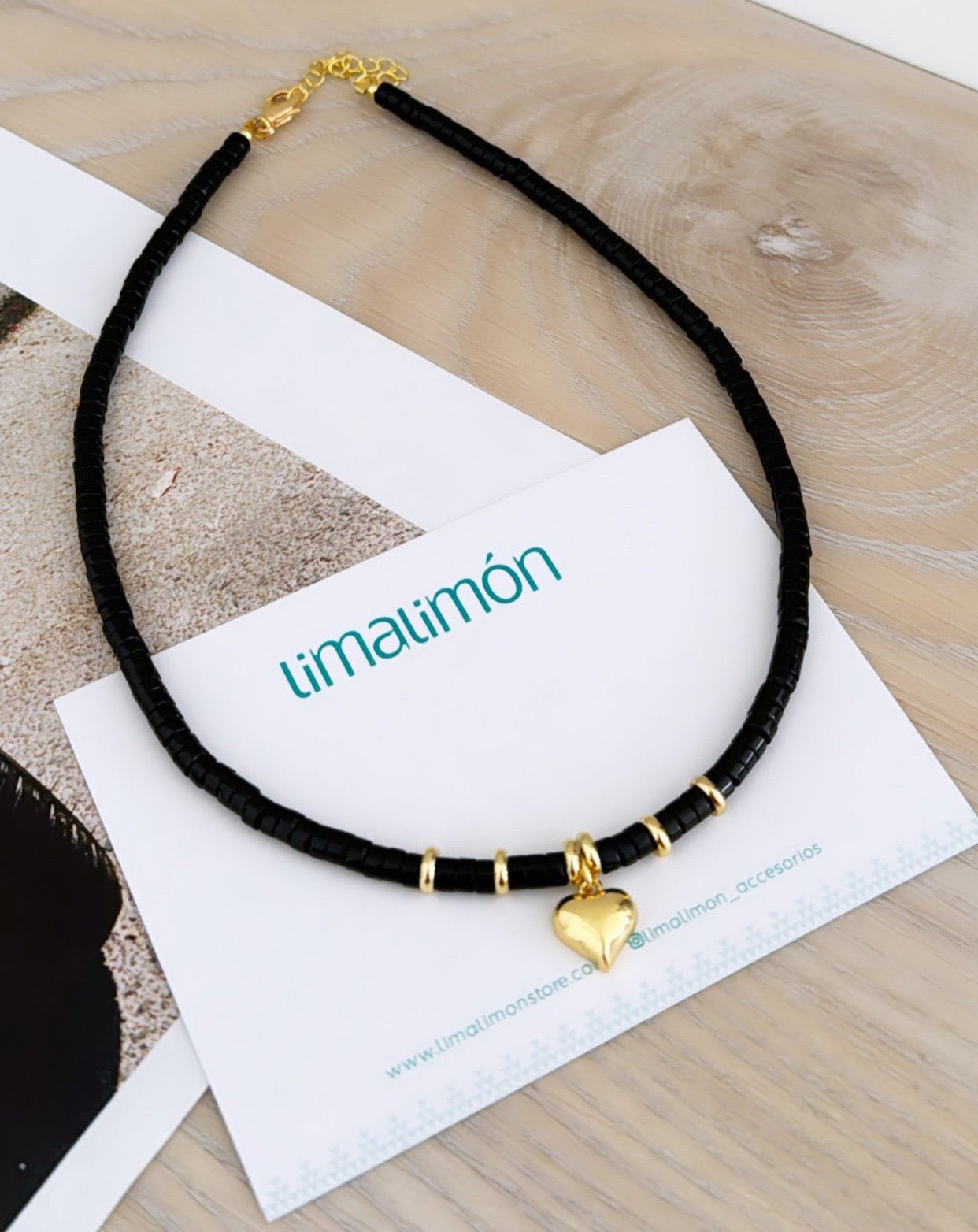 Heart Black Puka Necklace - Necklaces | LimaLimón Store - 1