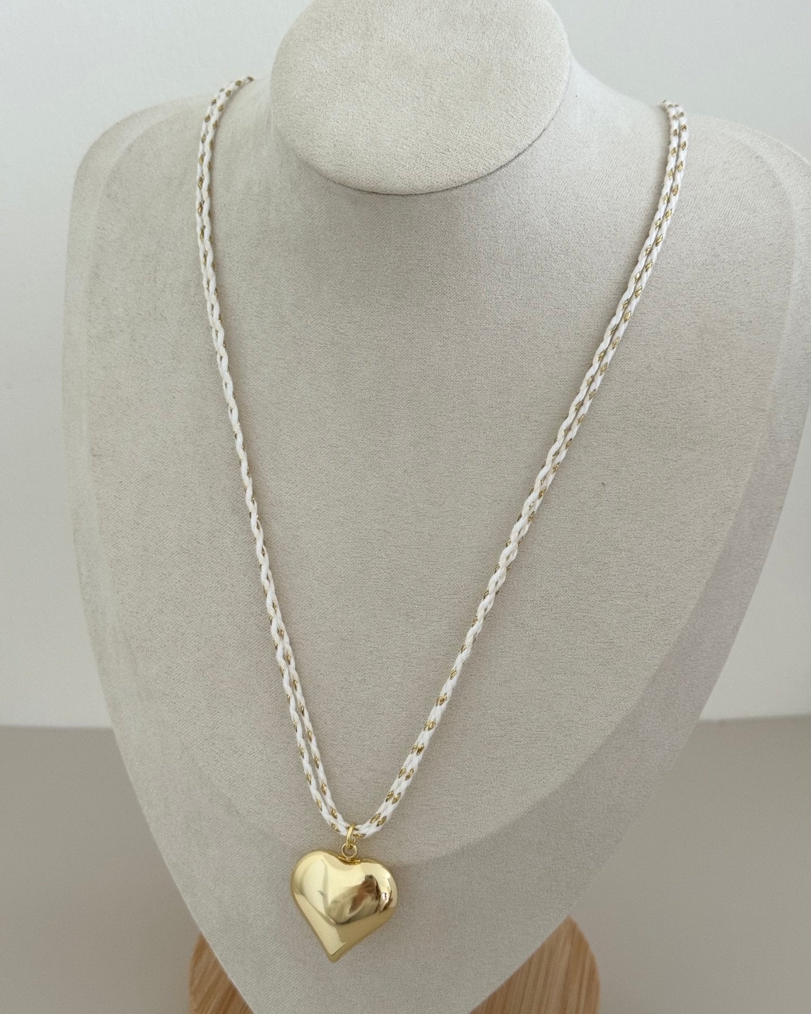 Heart Cord Necklace - Necklace | LimaLimón Store - 3