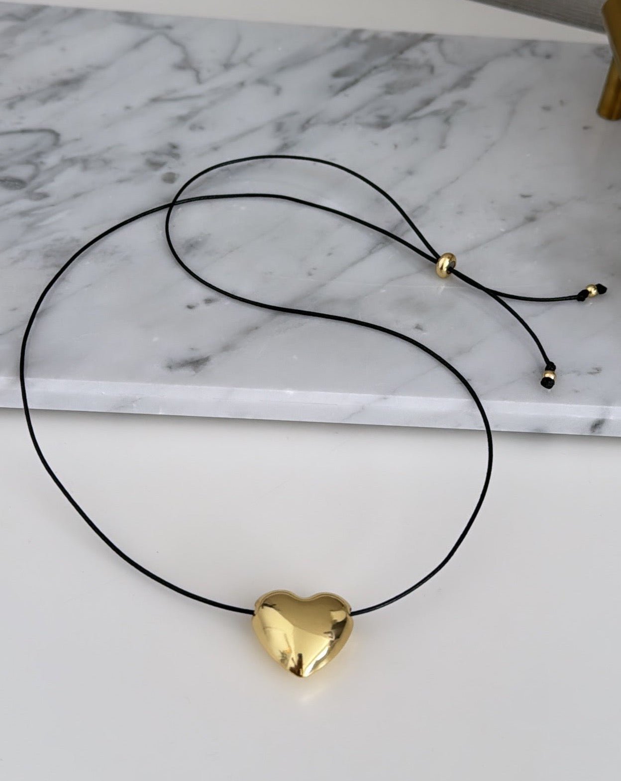 Heart Gold Cord Necklace - Necklaces | LimaLimón Store - 3