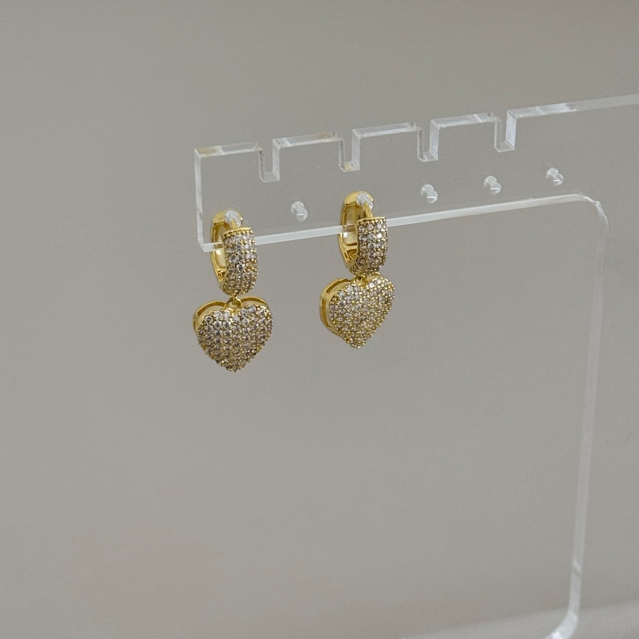 Heart Huggies Earring - Earring | LimaLimón Store - 4