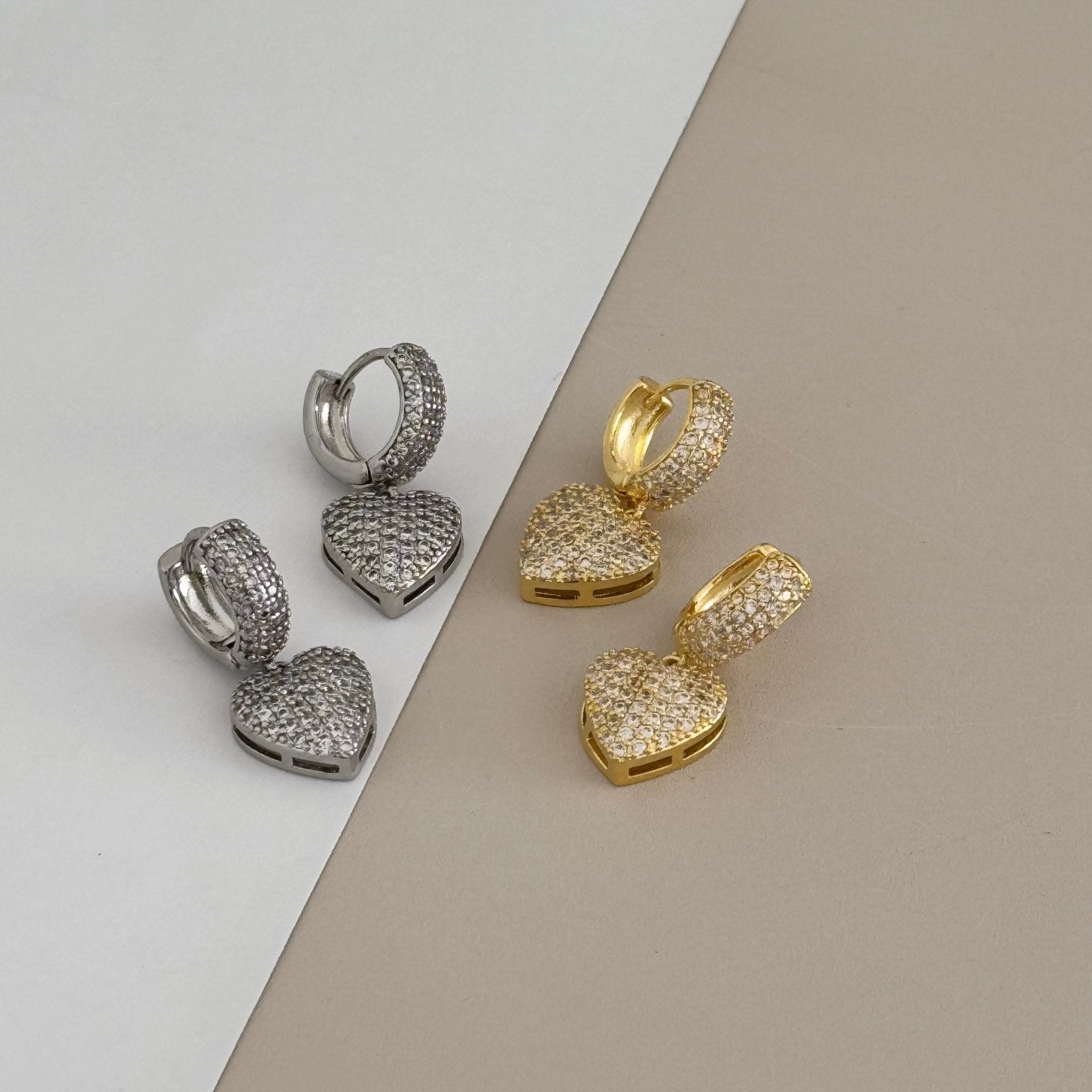 Heart Huggies Earring - Earring | LimaLimón Store - 1