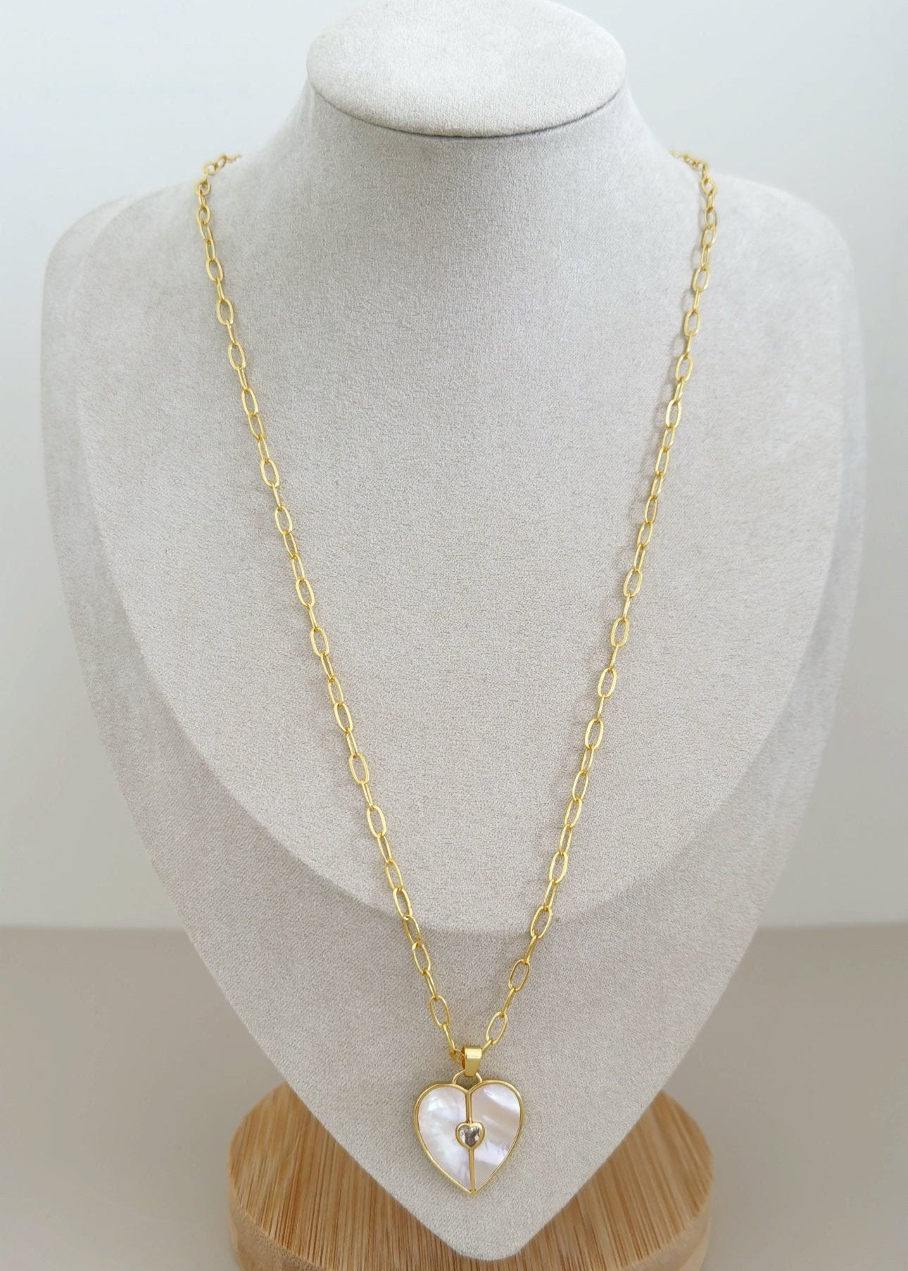 Heart Nacre Necklace - Necklaces | LimaLimón Store - 4